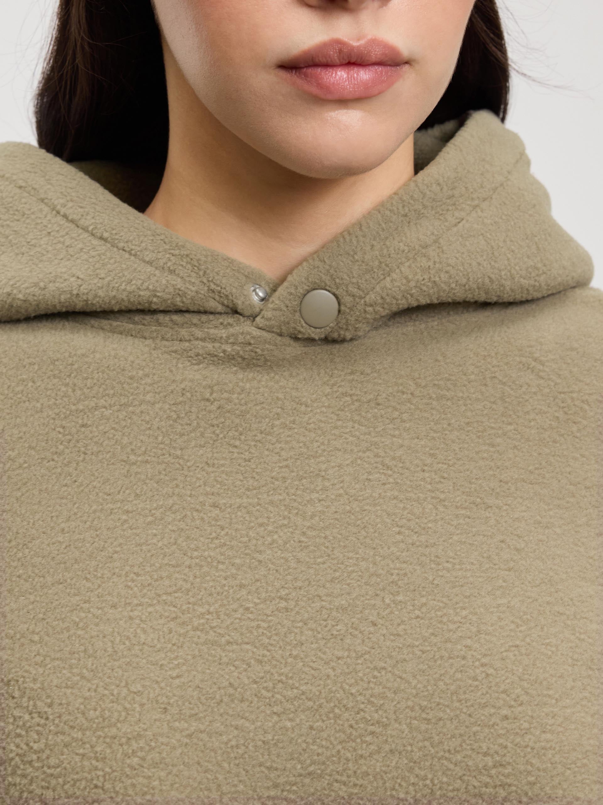 Womens Fleece Relaxed Hoodie in Olive