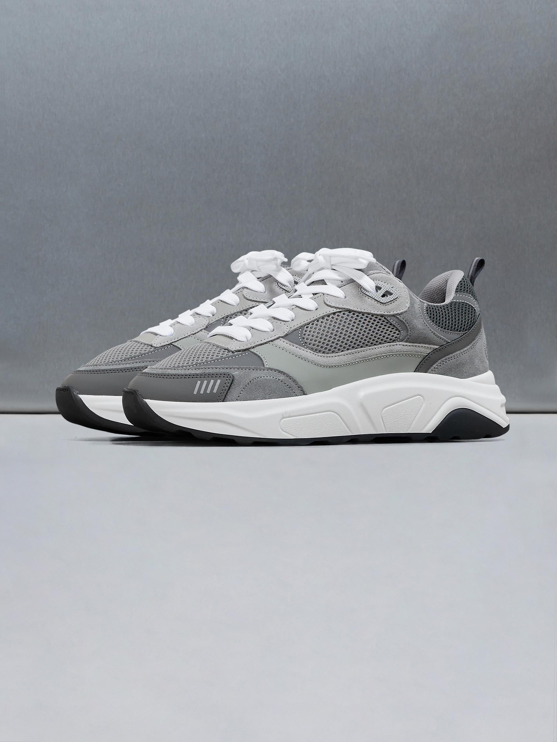 Flow Runner in Stone