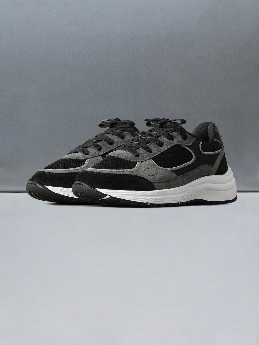 Apollo Runner in Black Charcoal