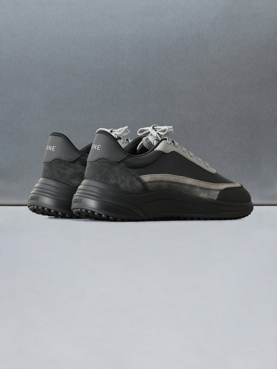 Wave Runner Nylon in Charcoal Desert