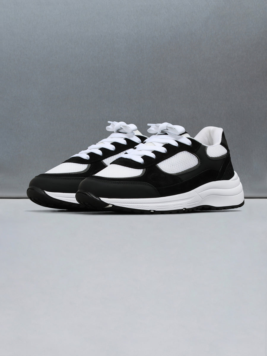 Apollo Runner in White Black