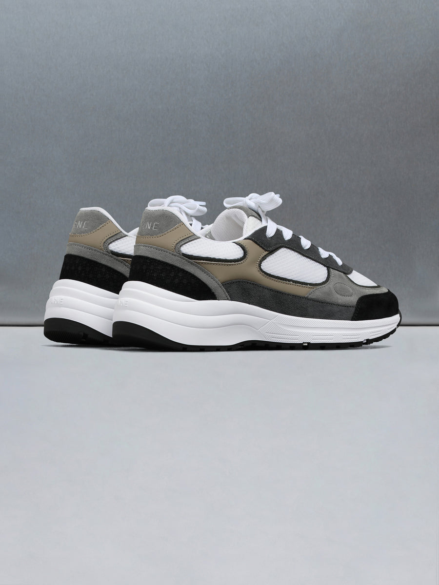 Apollo Runner in White Safari