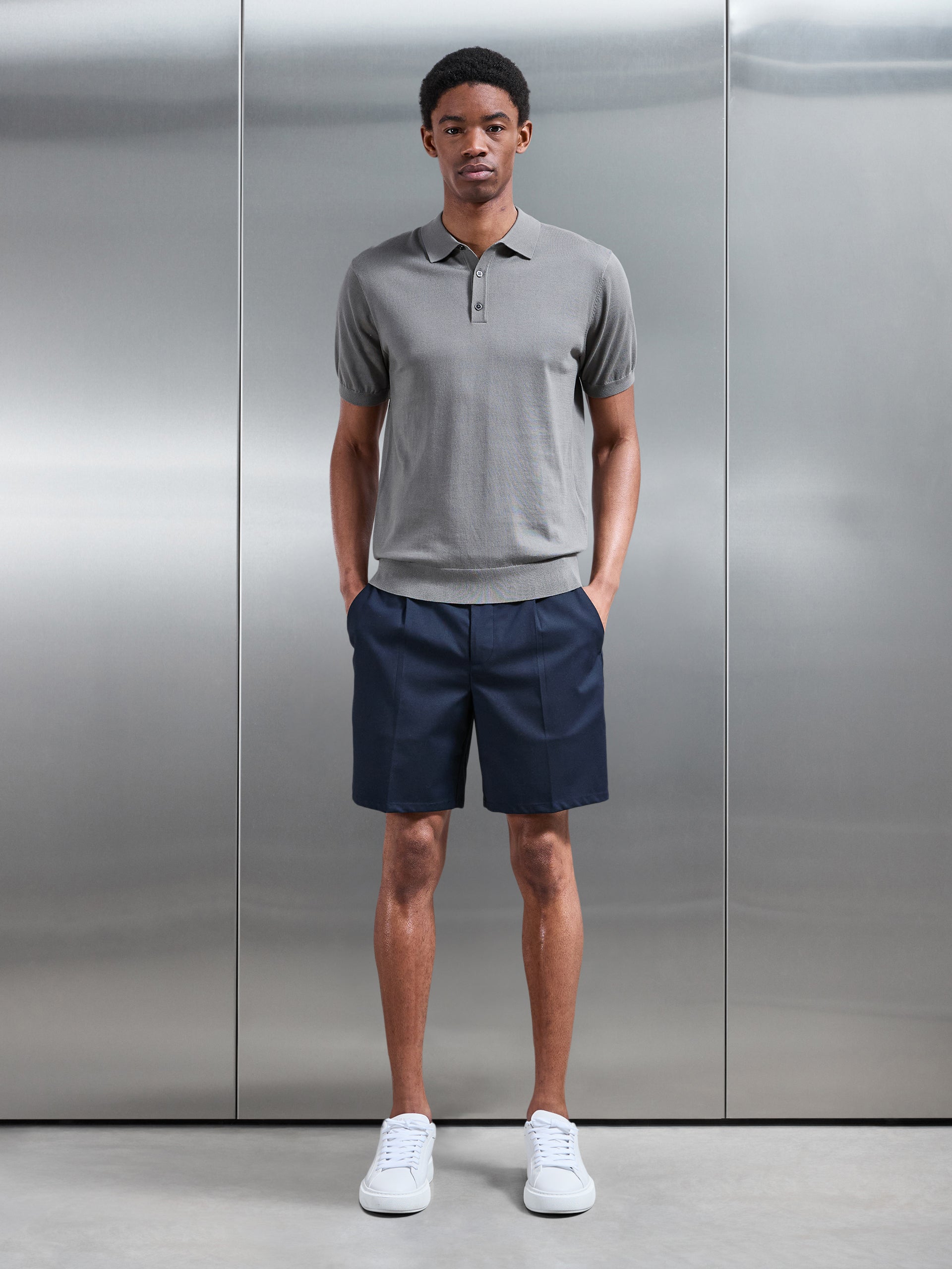 Formal Stretch Side Adjuster Short in Navy