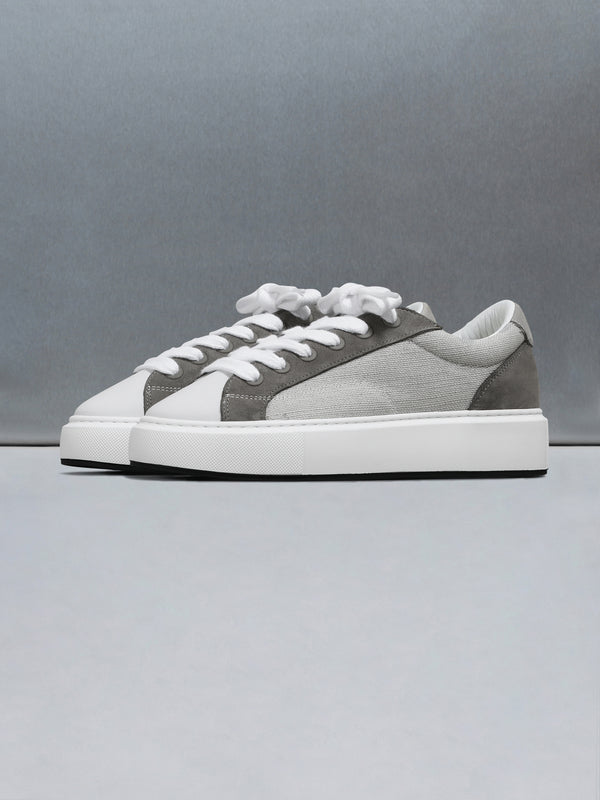 Studio Trainer in Grey White