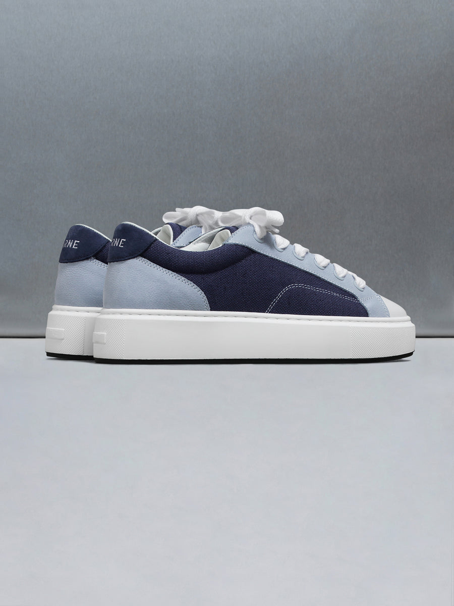 Studio Trainer in Navy