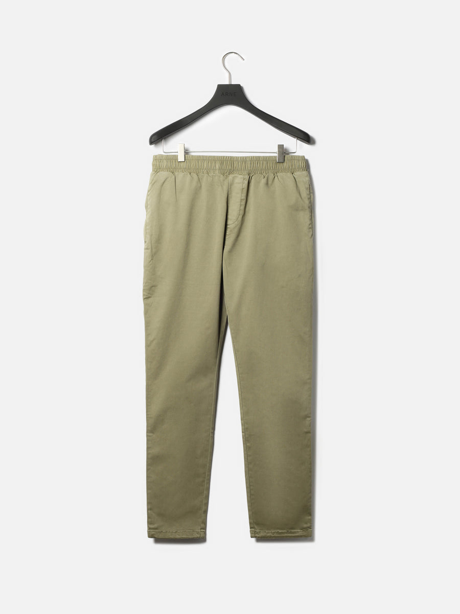 Garment Dye Cotton Trouser in Olive