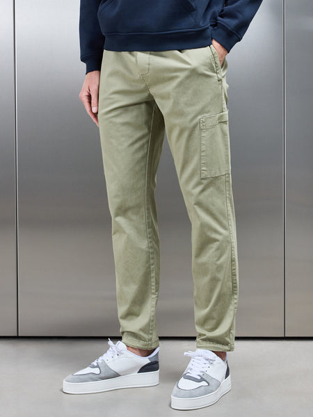 Garment Dye Cotton Cargo Pant in Olive