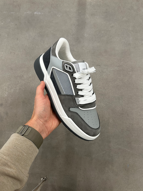 Basket Trainer in Grey