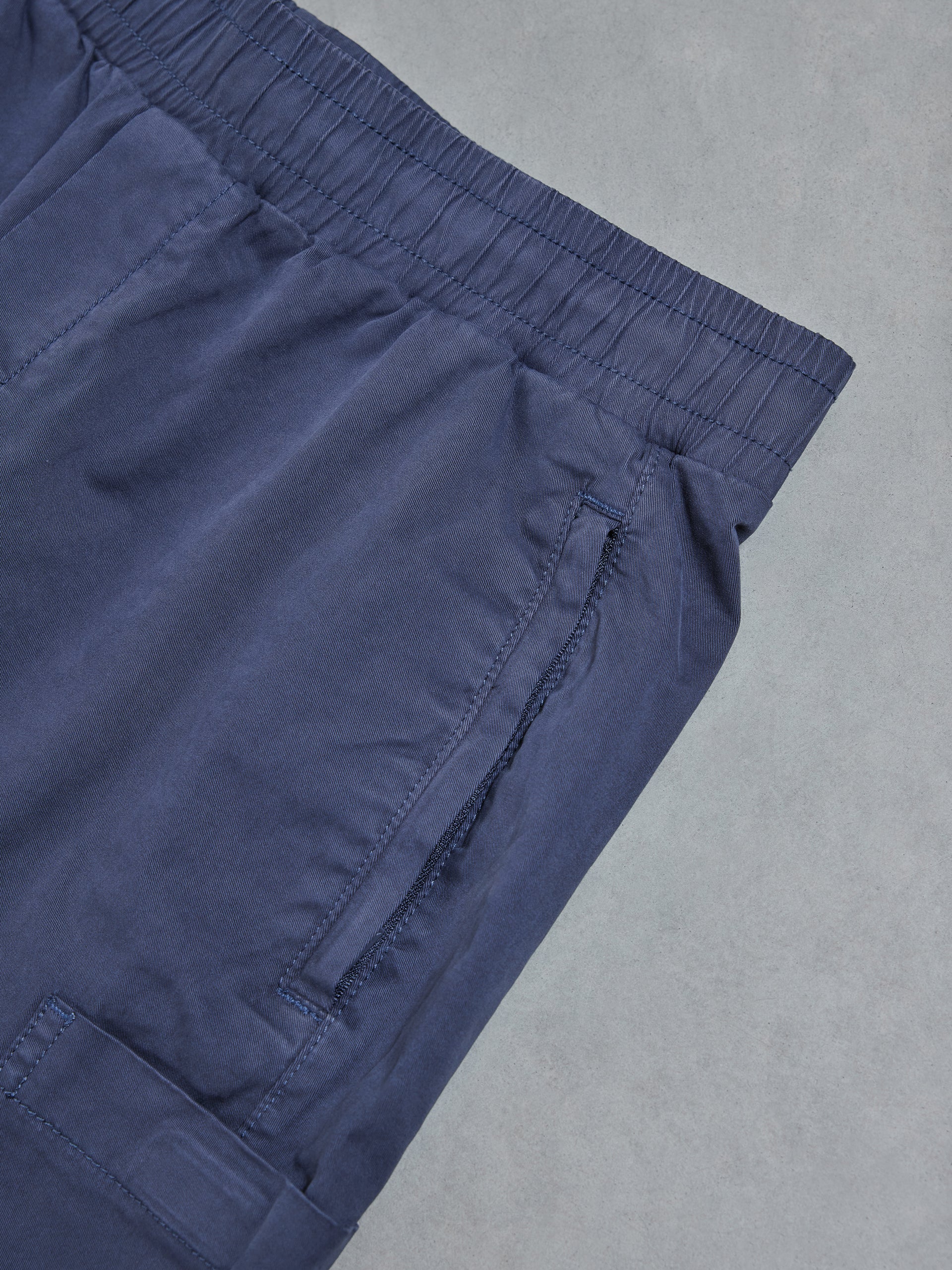 Garment Dye Cargo Short in Navy