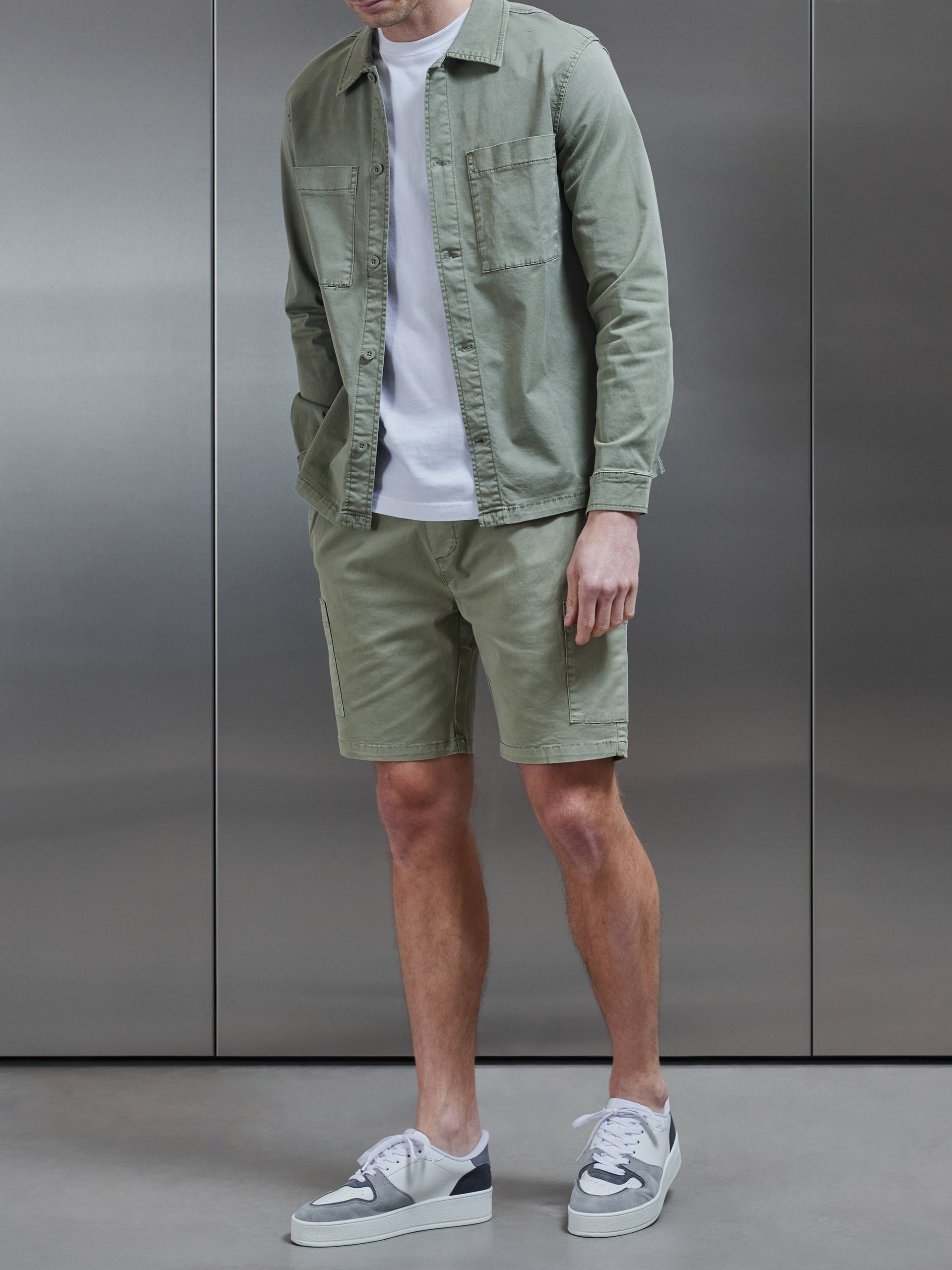 Garment Dye Cargo Short in Olive