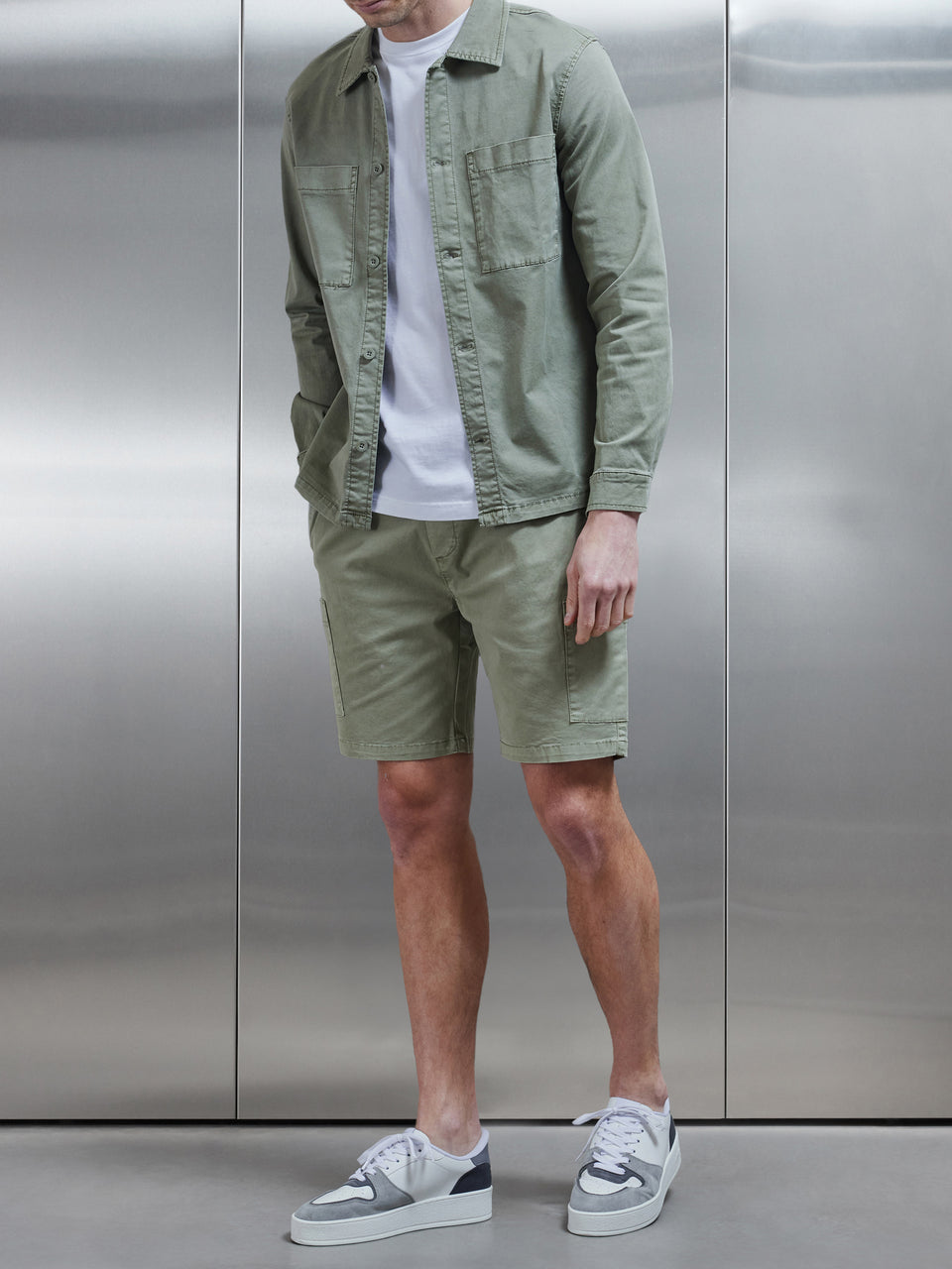 Garment Dye Cargo Pocket Short in Olive