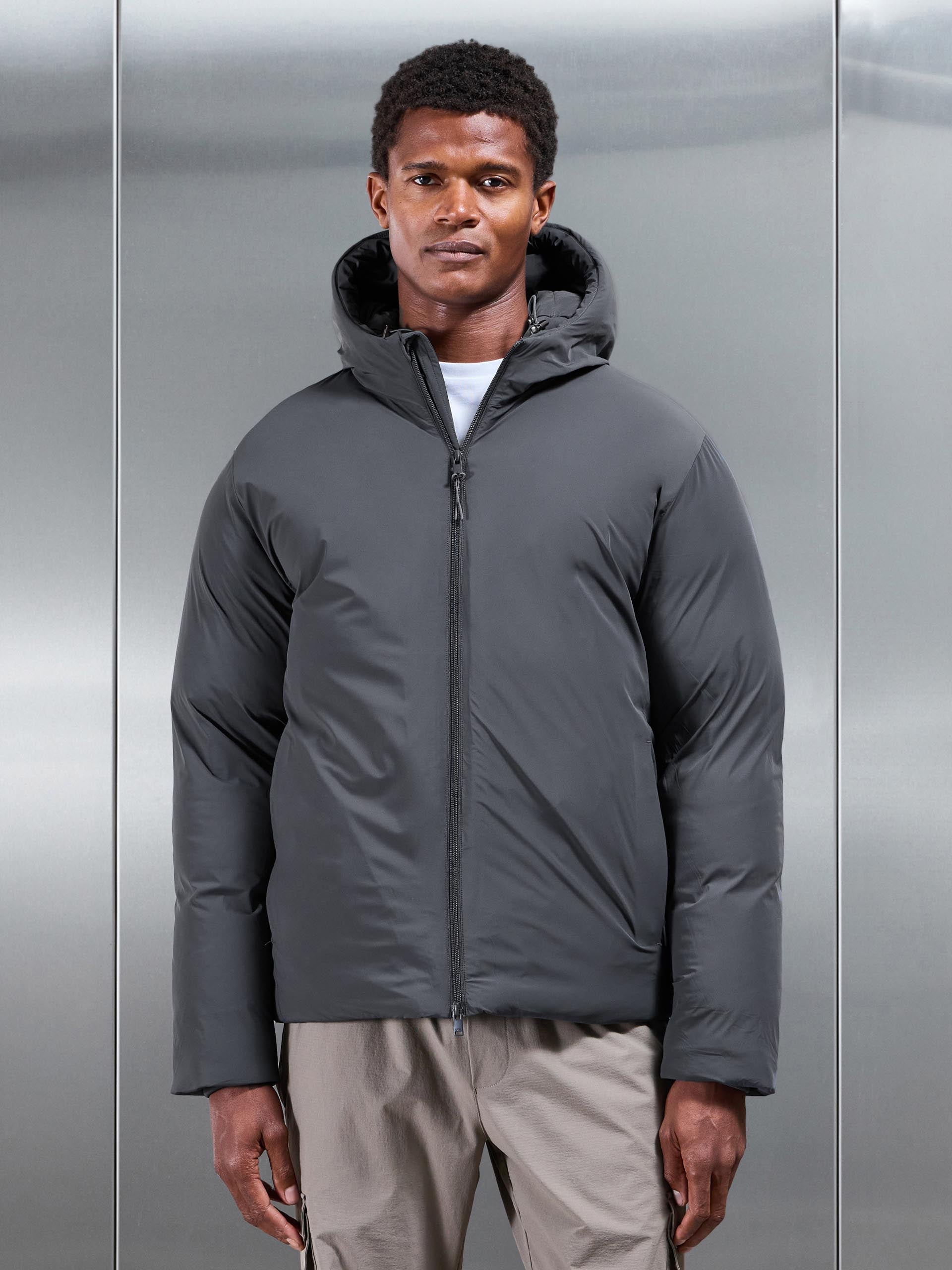 Hooded Puffer Jacket in Grey