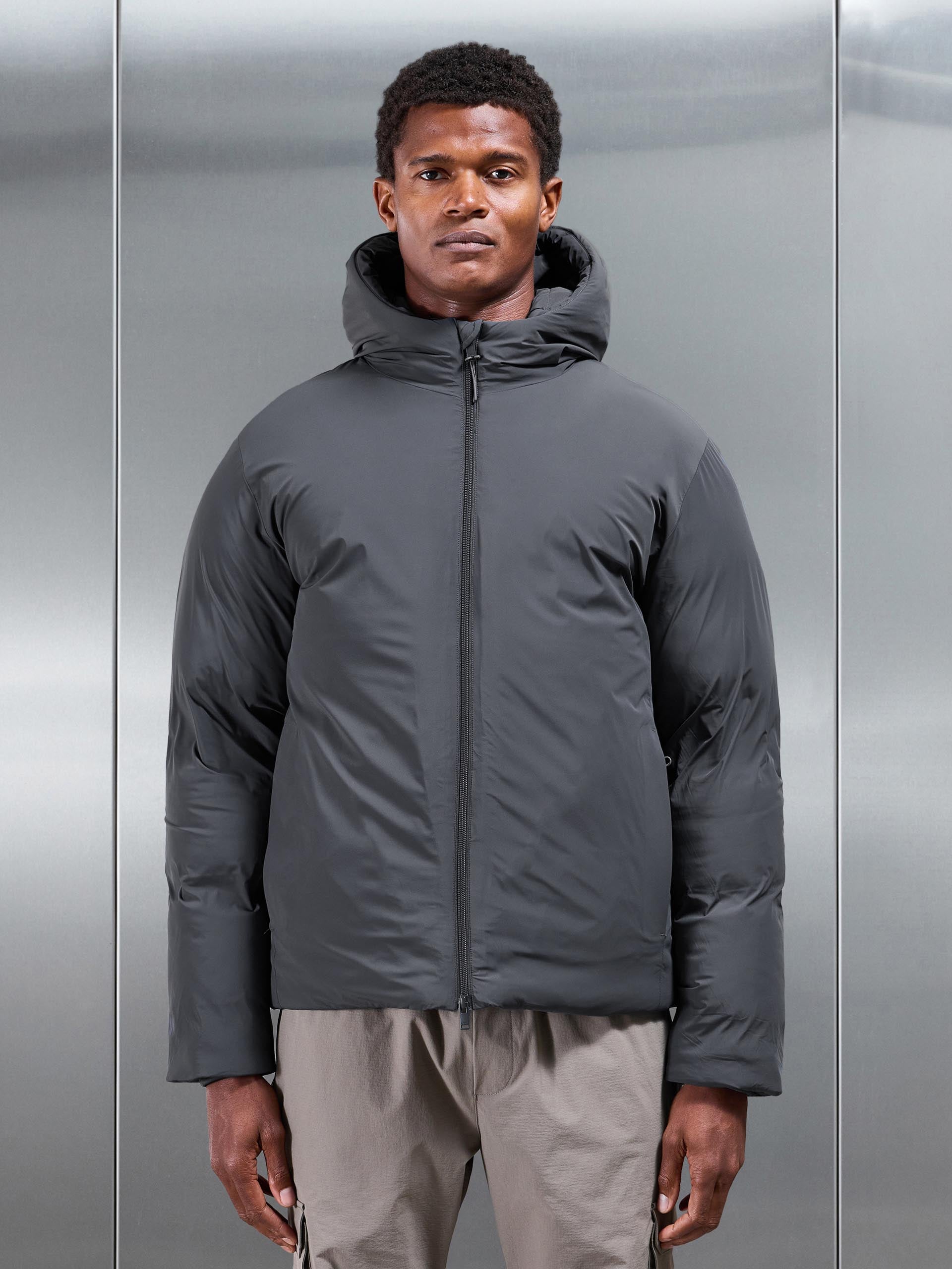 Hooded Puffer Jacket in Grey