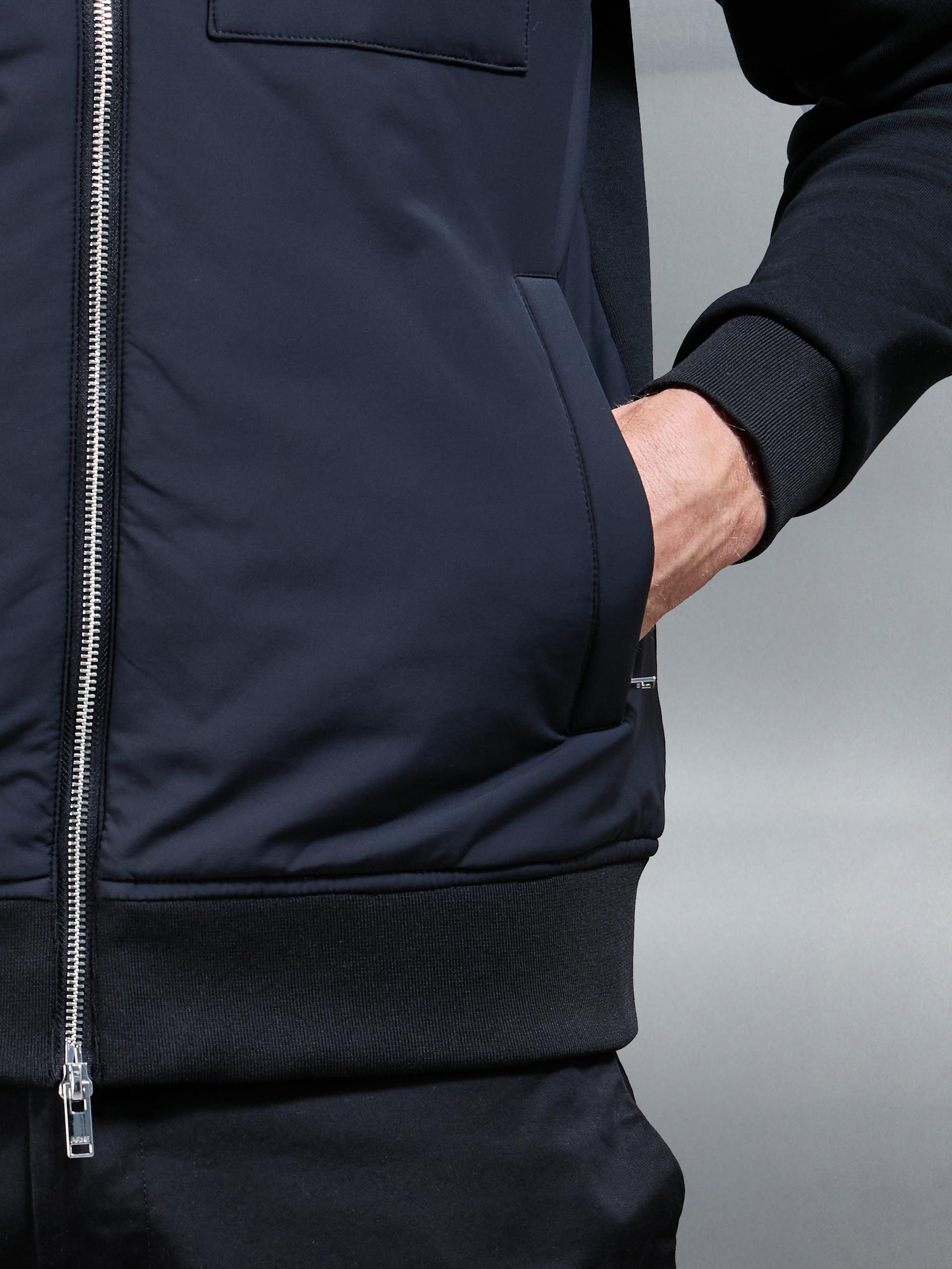 Hybrid Cargo Jacket in Black