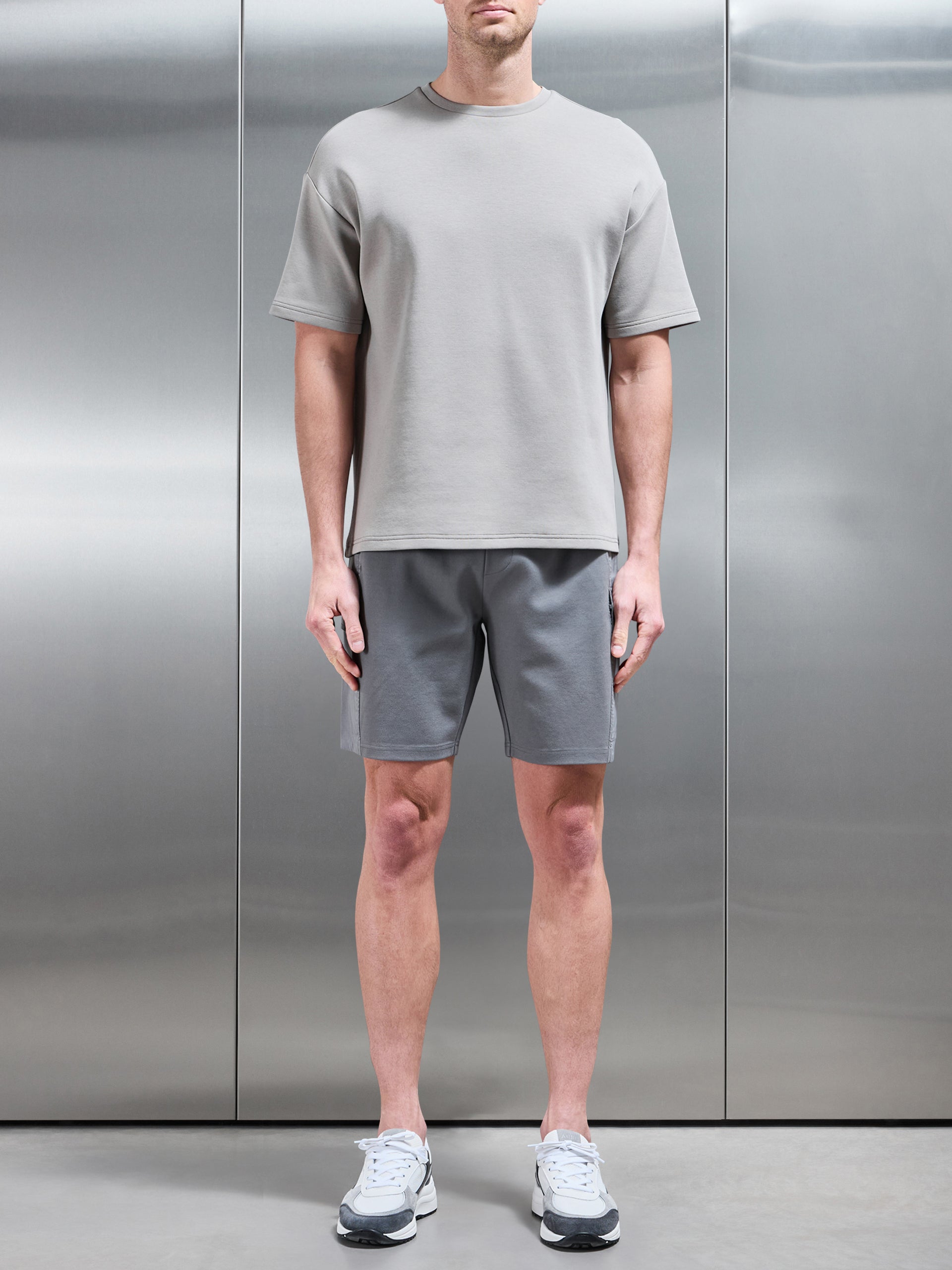 Hybrid Cargo Short in Grey