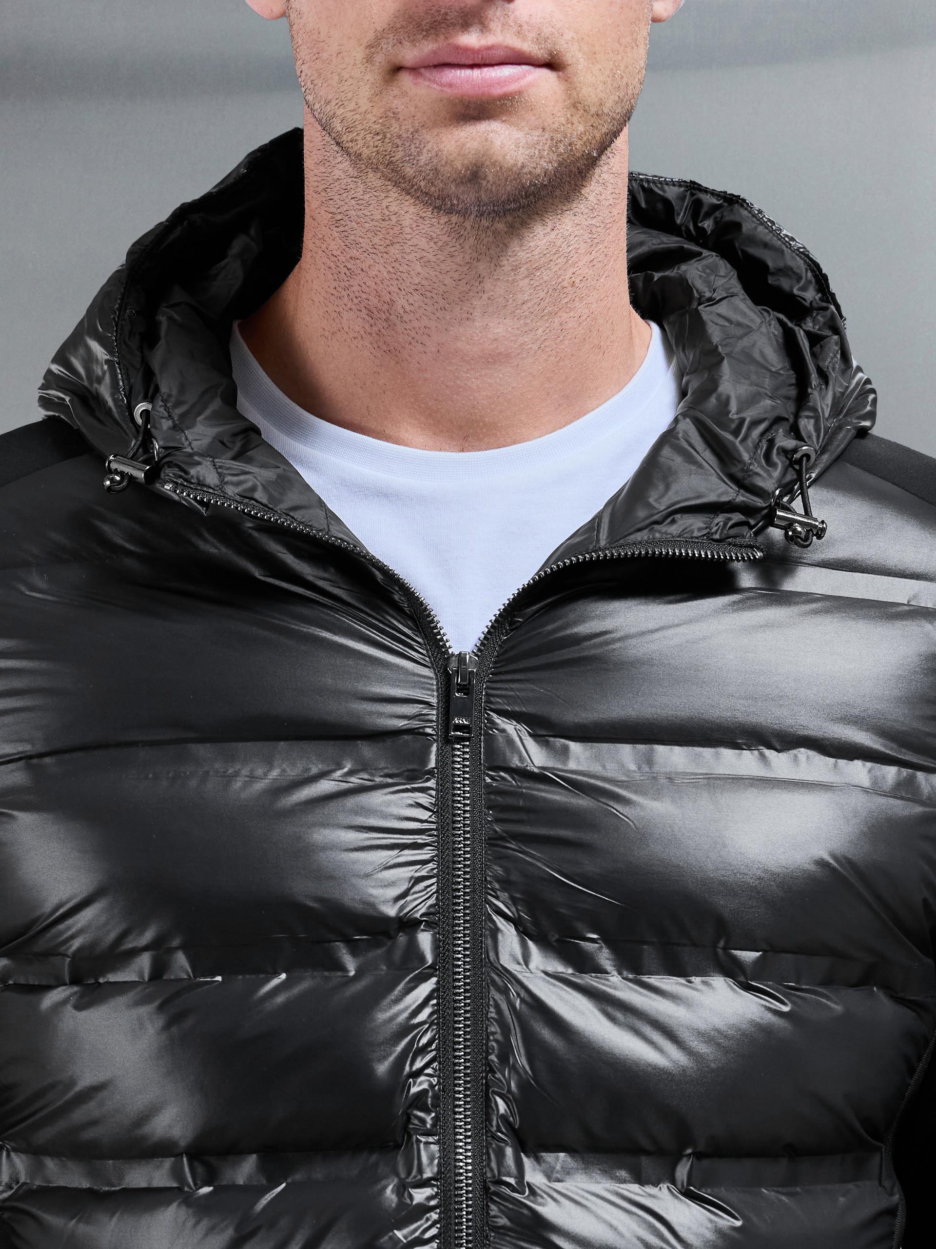 Hybrid Puffer Jacket in Black