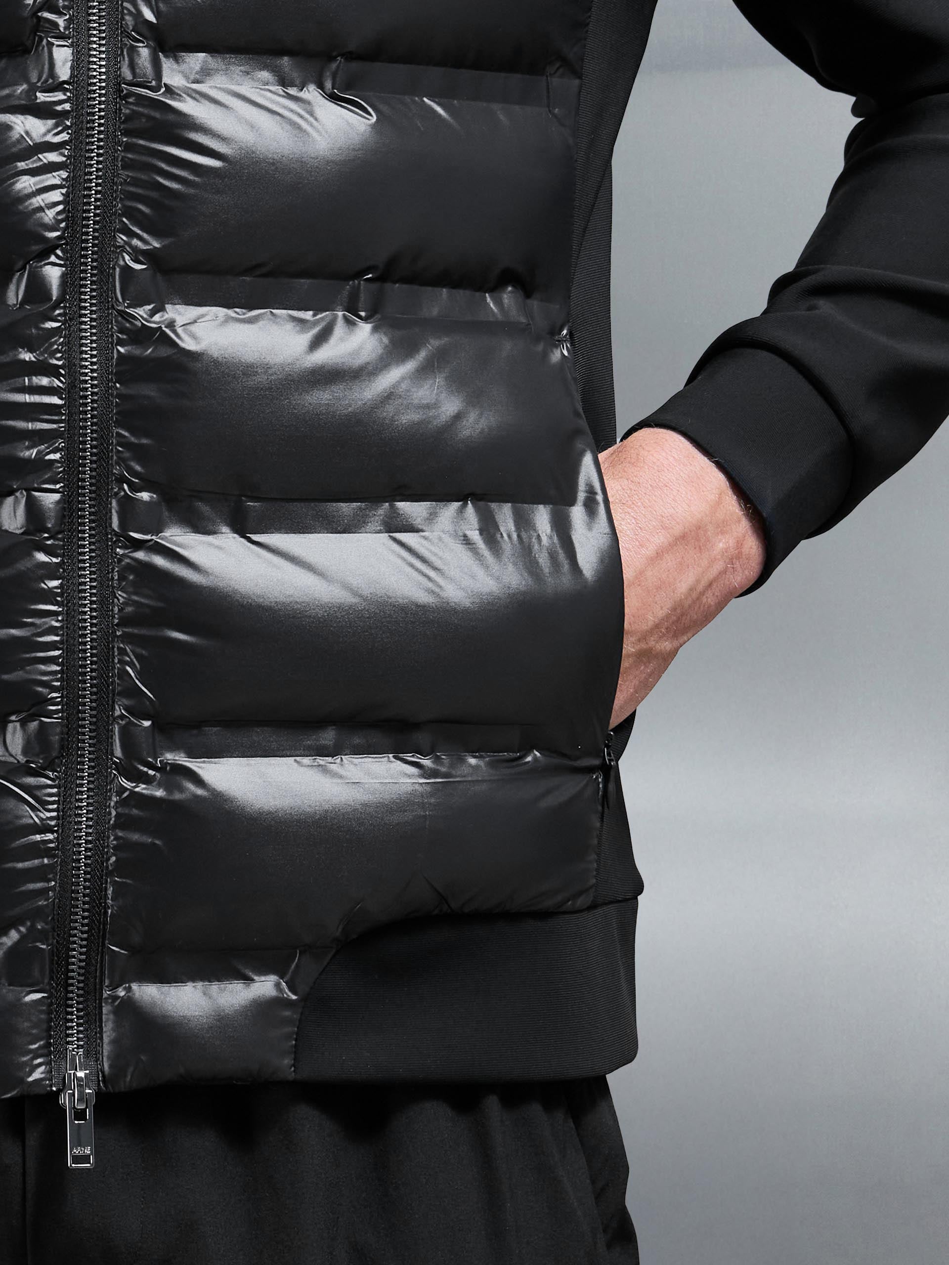 Hybrid Puffer Jacket in Black
