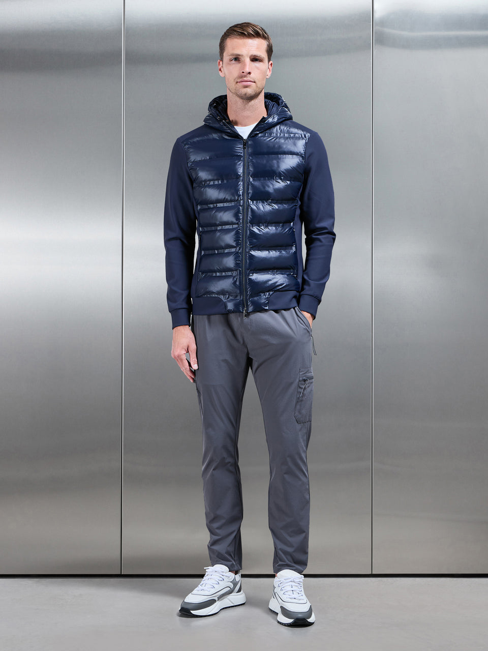 Hybrid Puffer Jacket in Navy