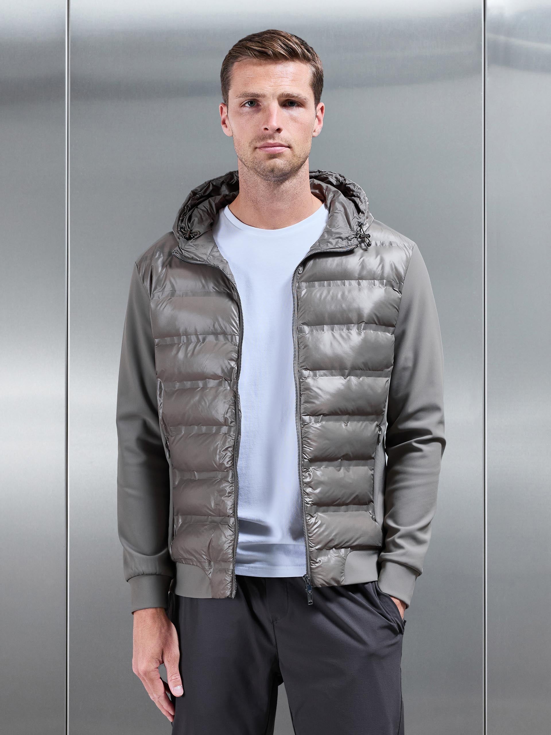 Hybrid Puffer Jacket in Olive