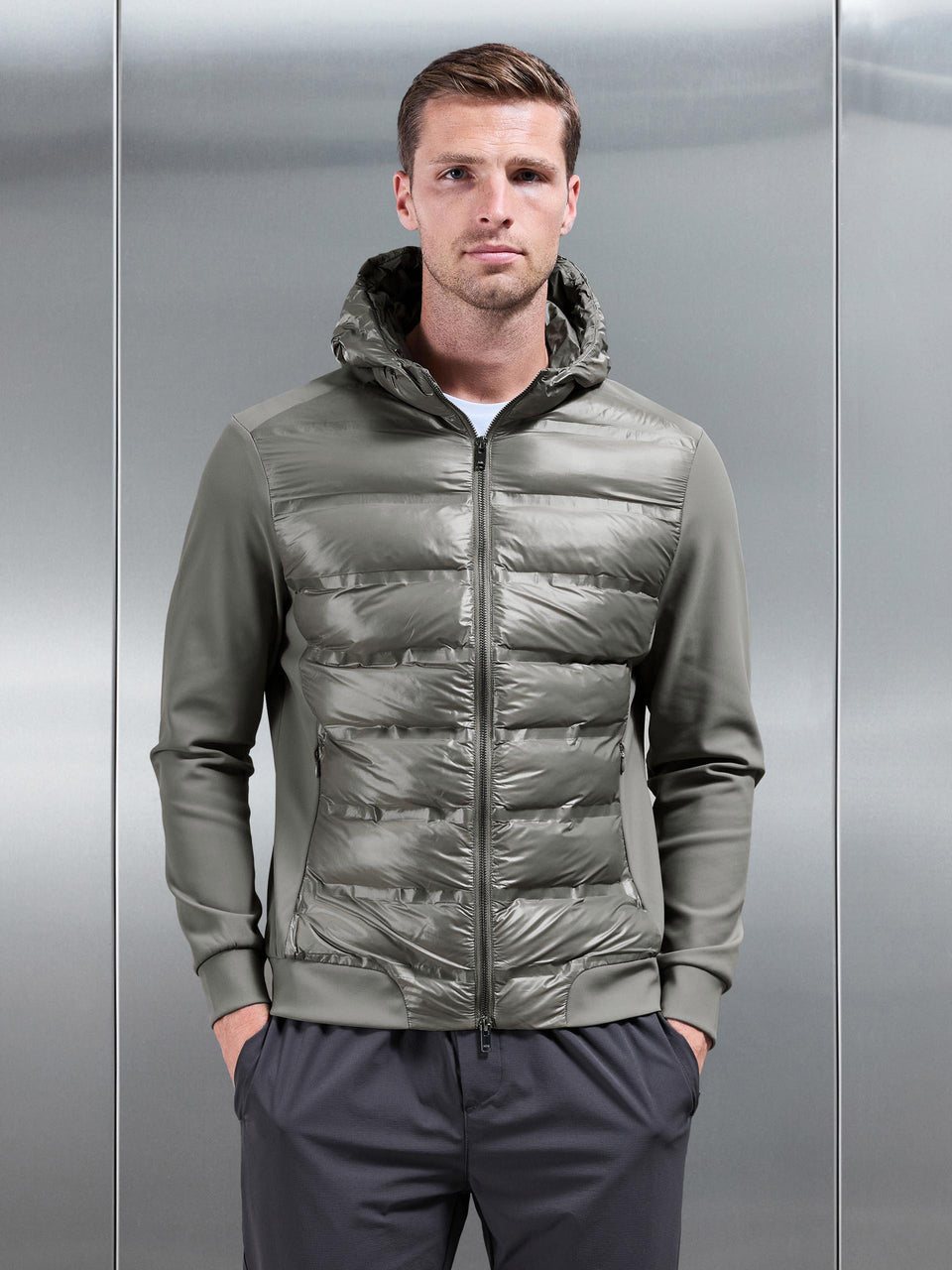 Hybrid Puffer Jacket in Olive