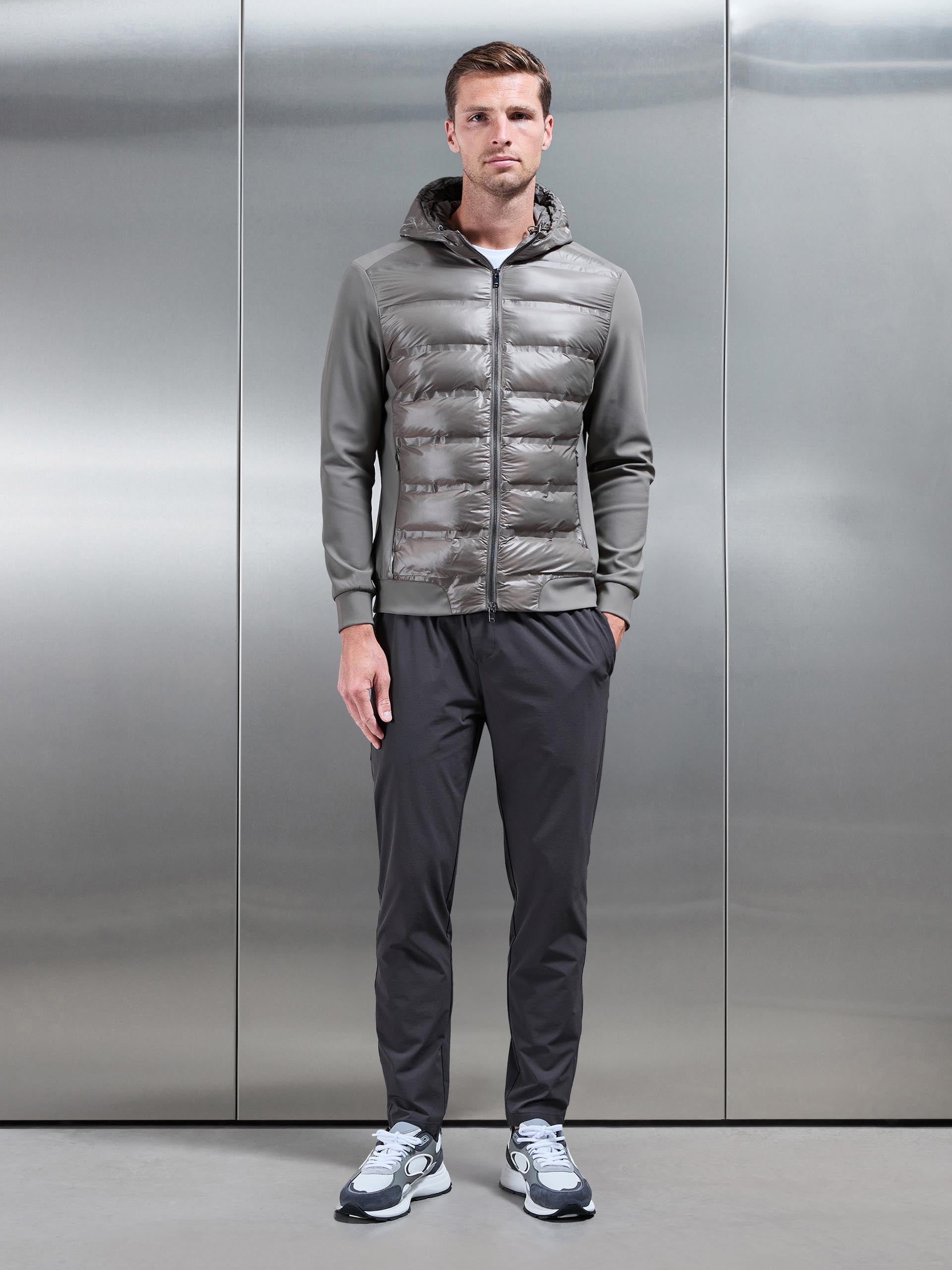 Hybrid Puffer Jacket in Olive