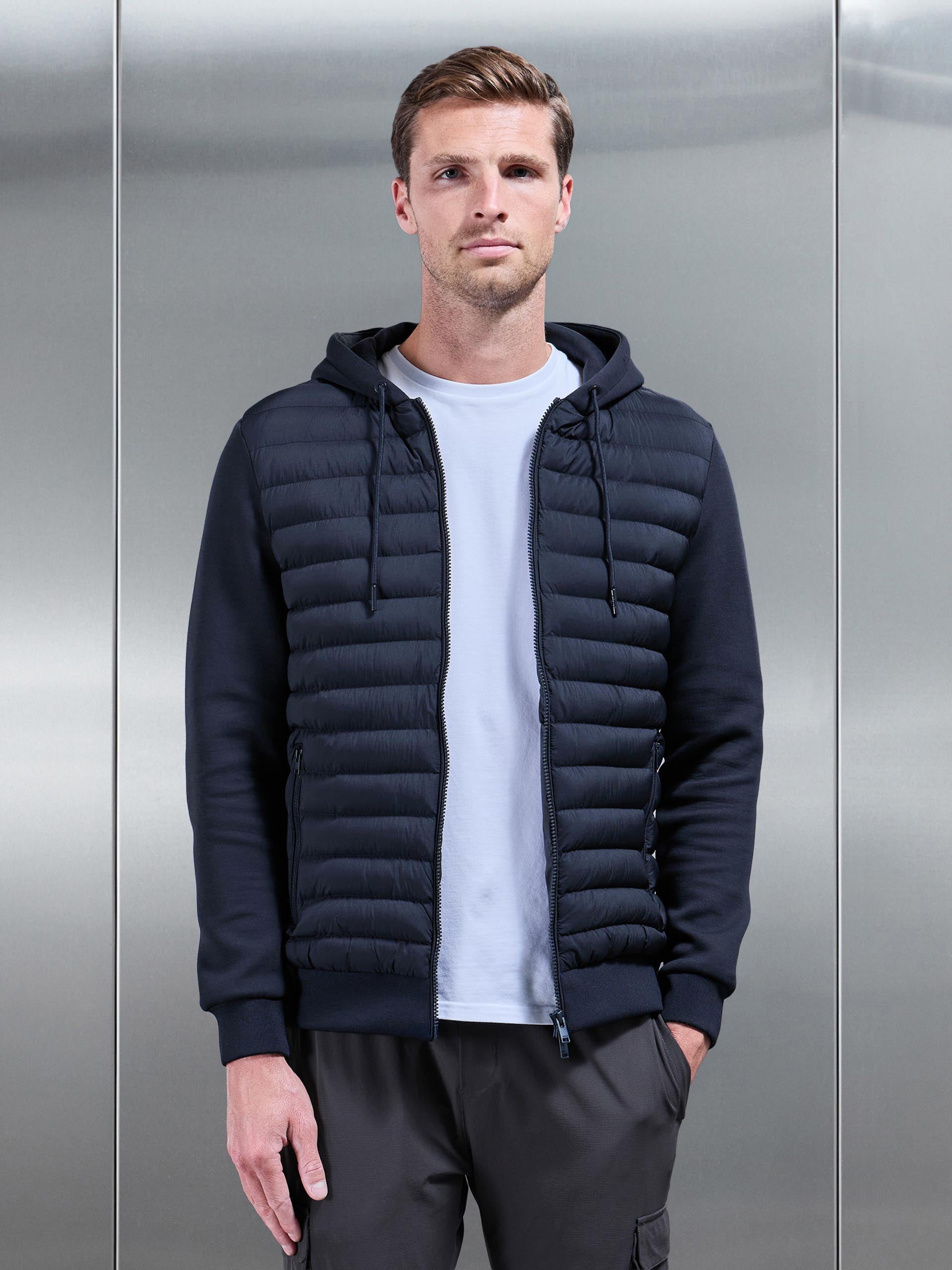 Hybrid Quilted Technical Windbreaker in Navy