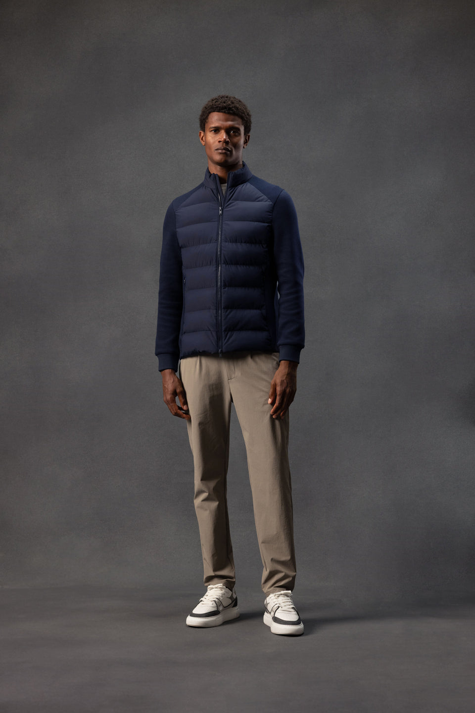Hybrid Technical Puffer Jacket in Navy
