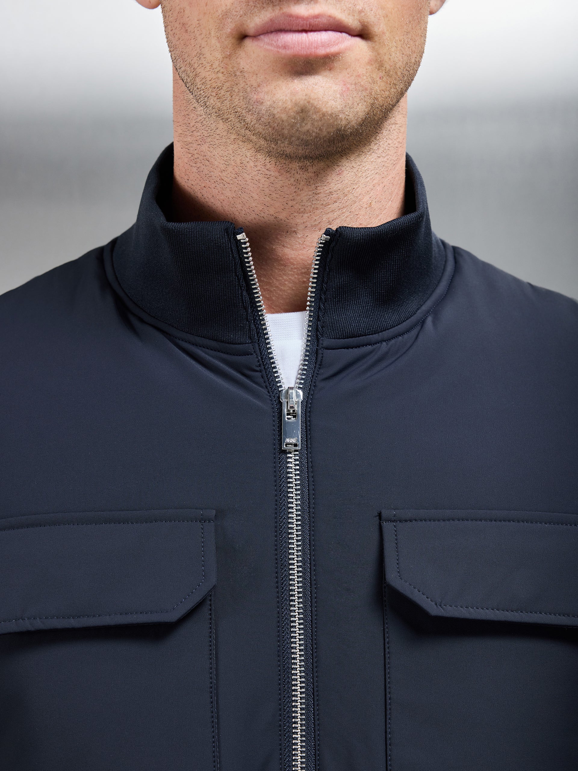 Hybrid Cargo Jacket in Navy