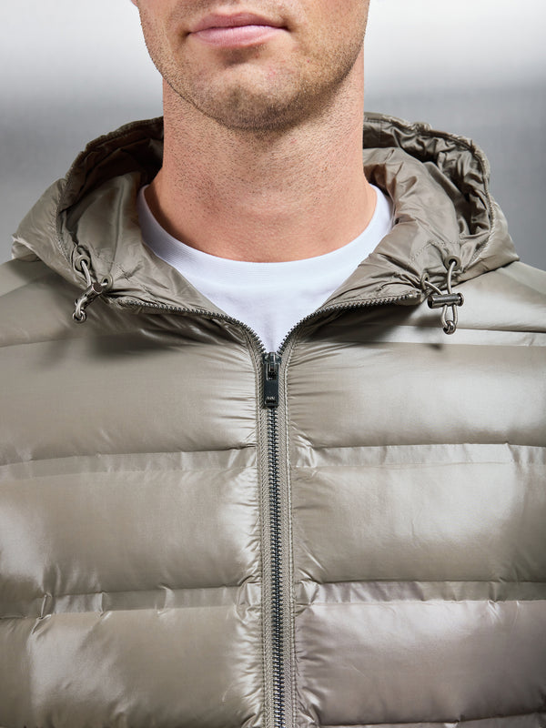 Hybrid Puffer Jacket in Olive