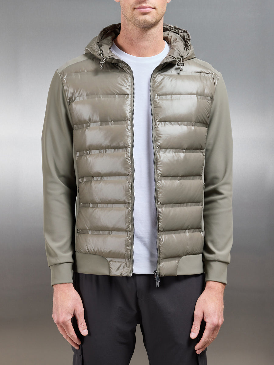 Hybrid Puffer Jacket in Olive