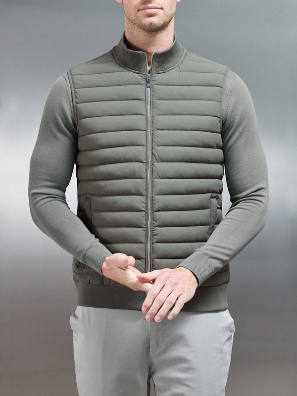 Hybrid Quilted Gilet in Sage