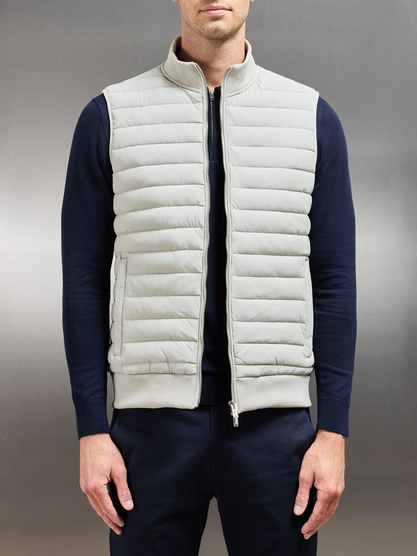 Hybrid Quilted Gilet in Stone