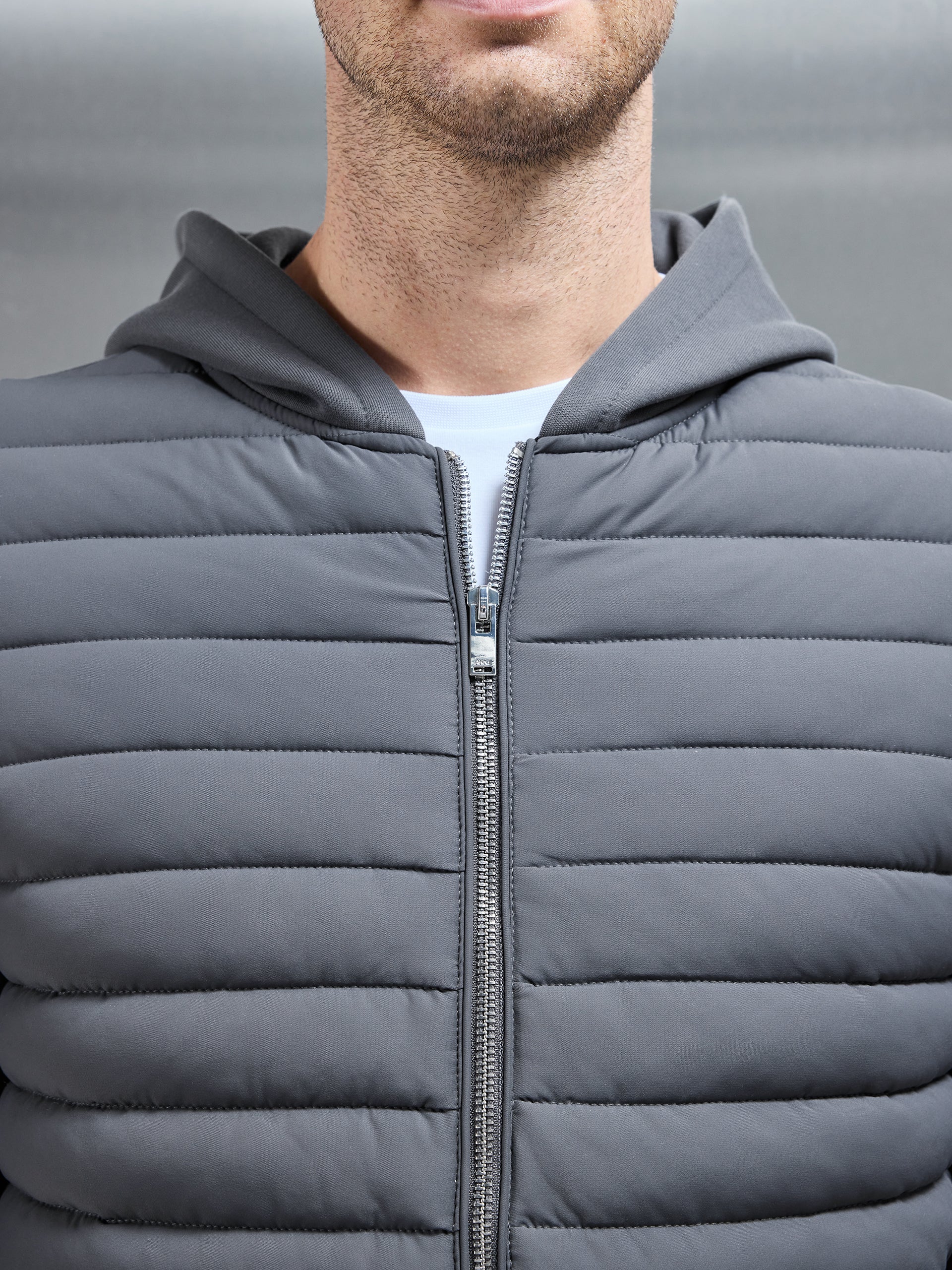 Hybrid Quilted Windbreaker in Grey