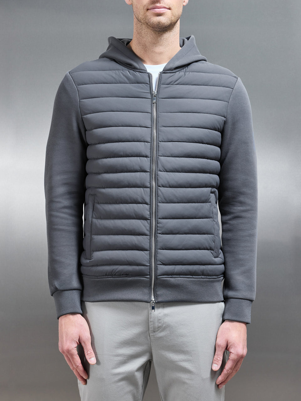 Hybrid Quilted Windbreaker in Grey