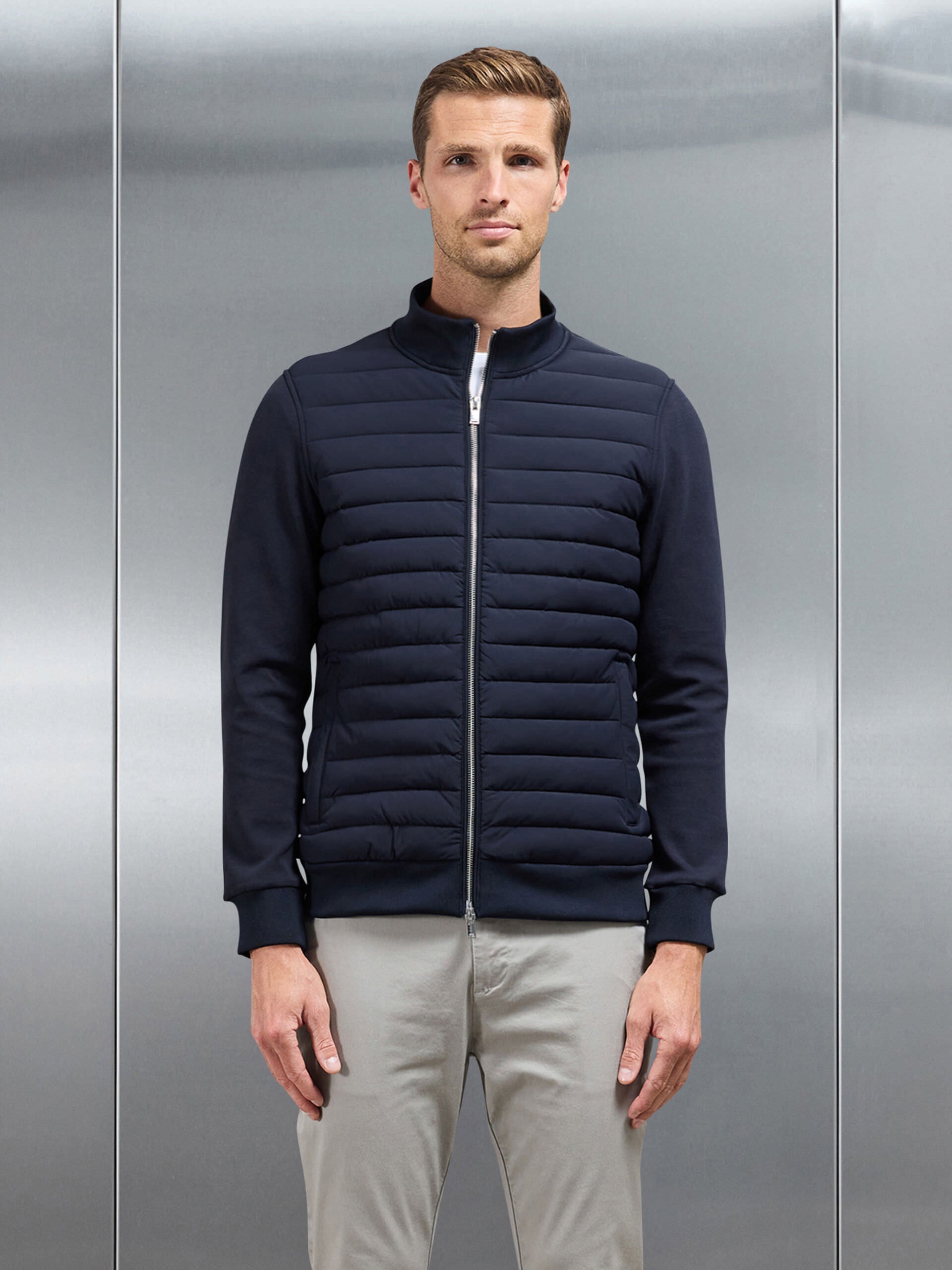 Hybrid Quilted Jacket in Navy