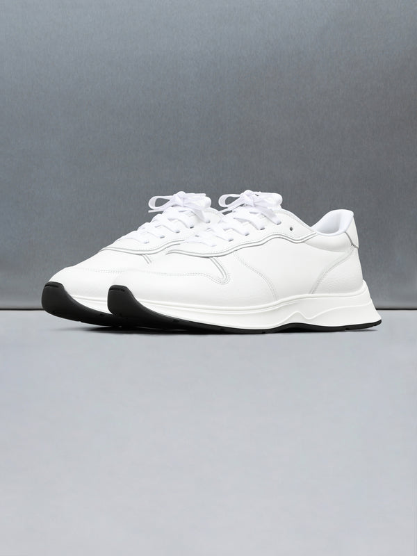 Hybrid Runner in Triple White