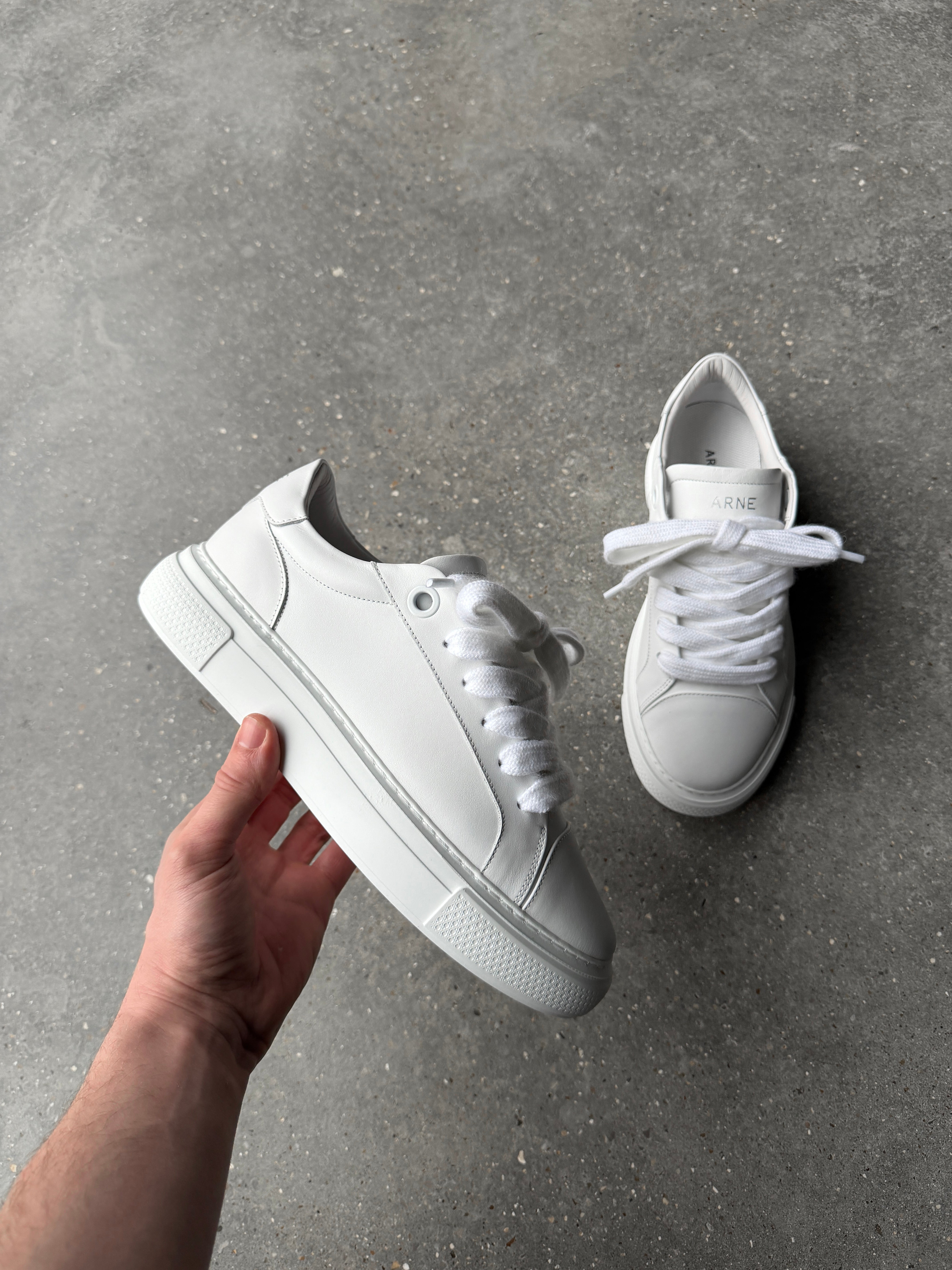 Chunky Essential Trainer in Triple White