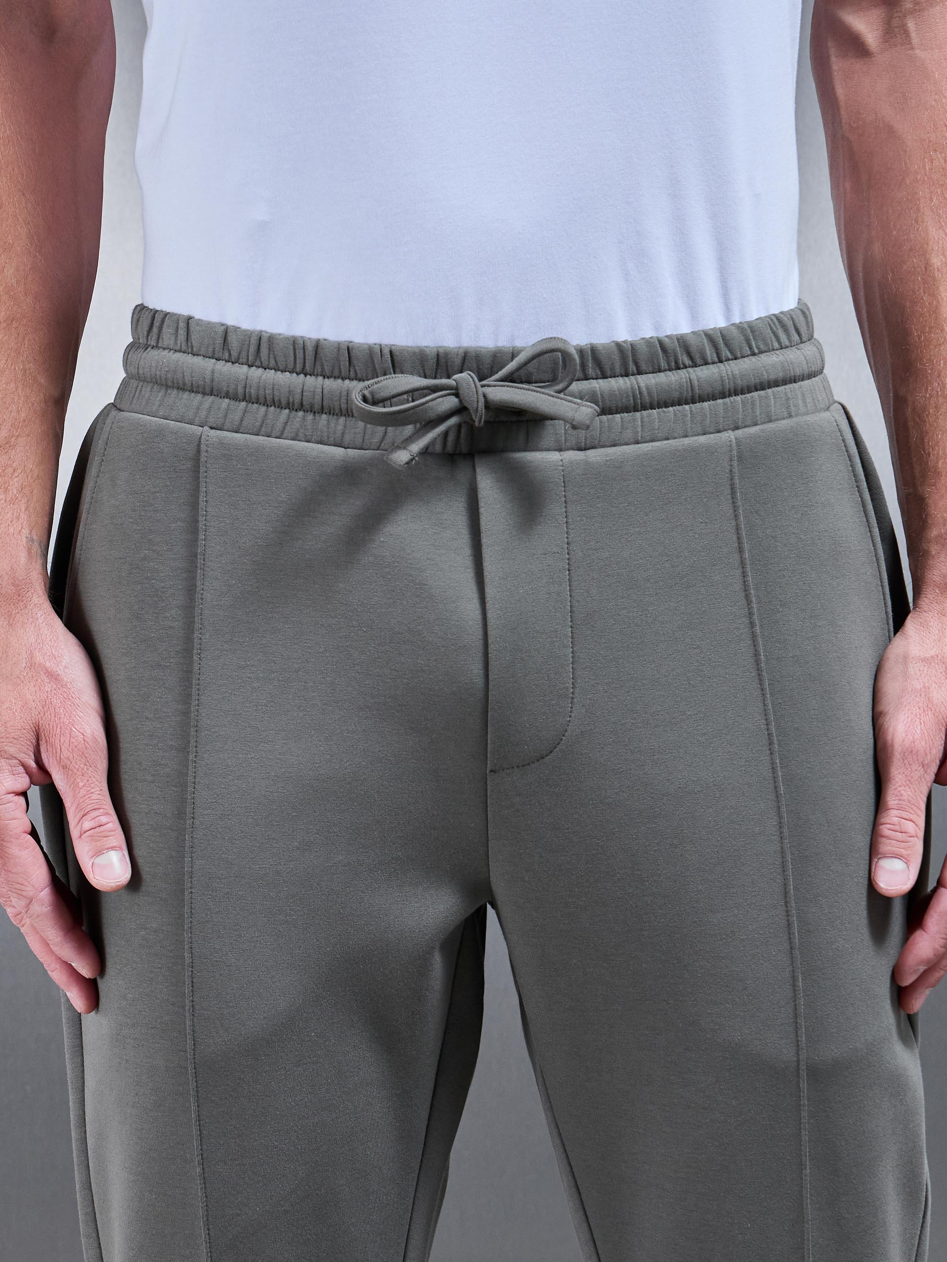 Interlock Jersey Tapered Jogger in Sage