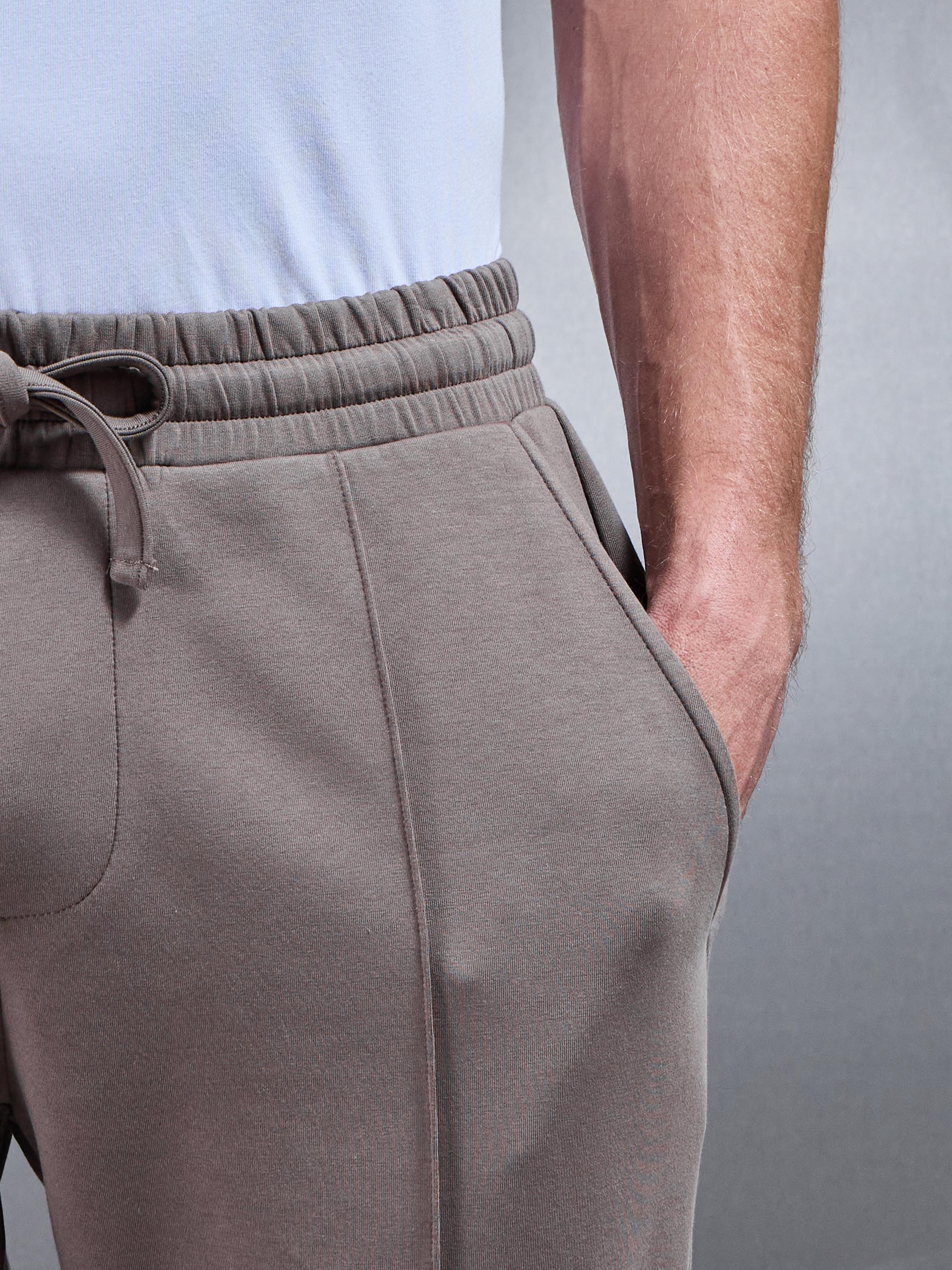Interlock Jersey Tapered Jogger in Taupe