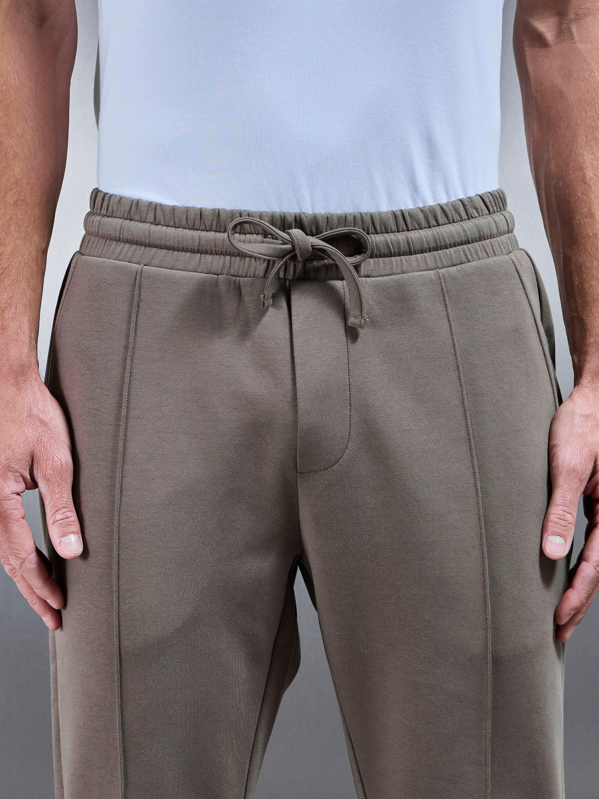 Interlock Jersey Tapered Jogger in Taupe