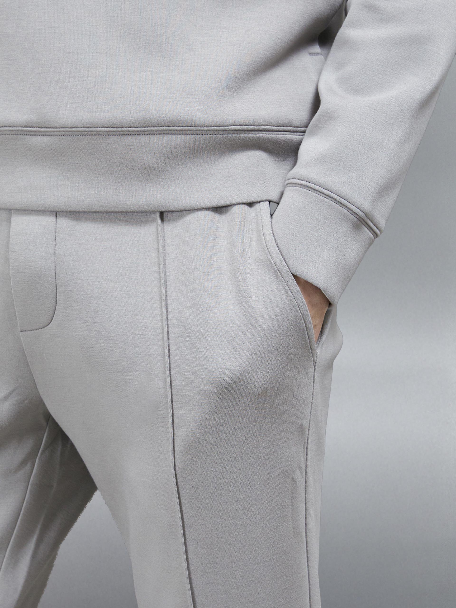 Interlock Neoprene Tapered Jogger in Stone
