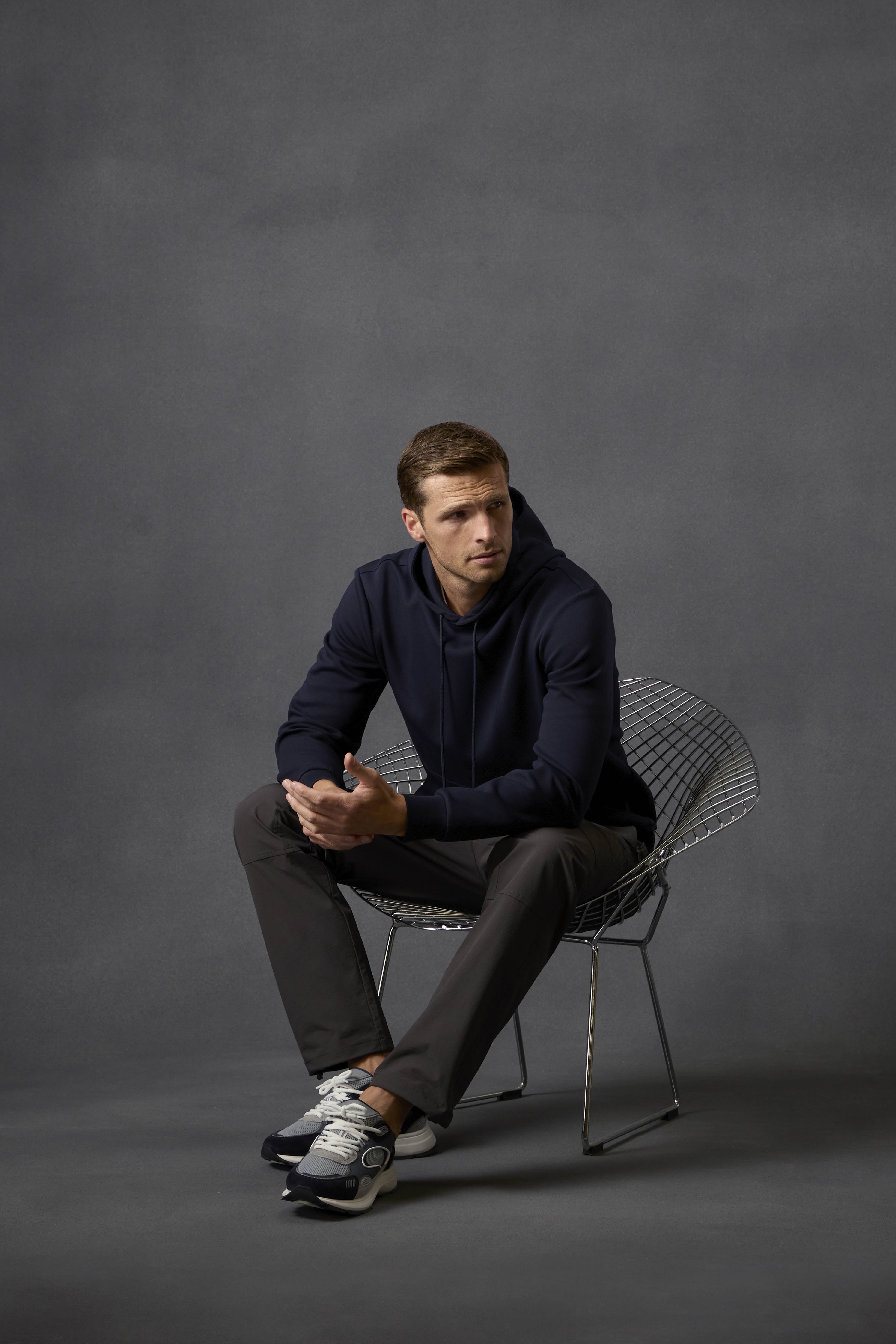 Interlock Jersey Hoodie in Navy