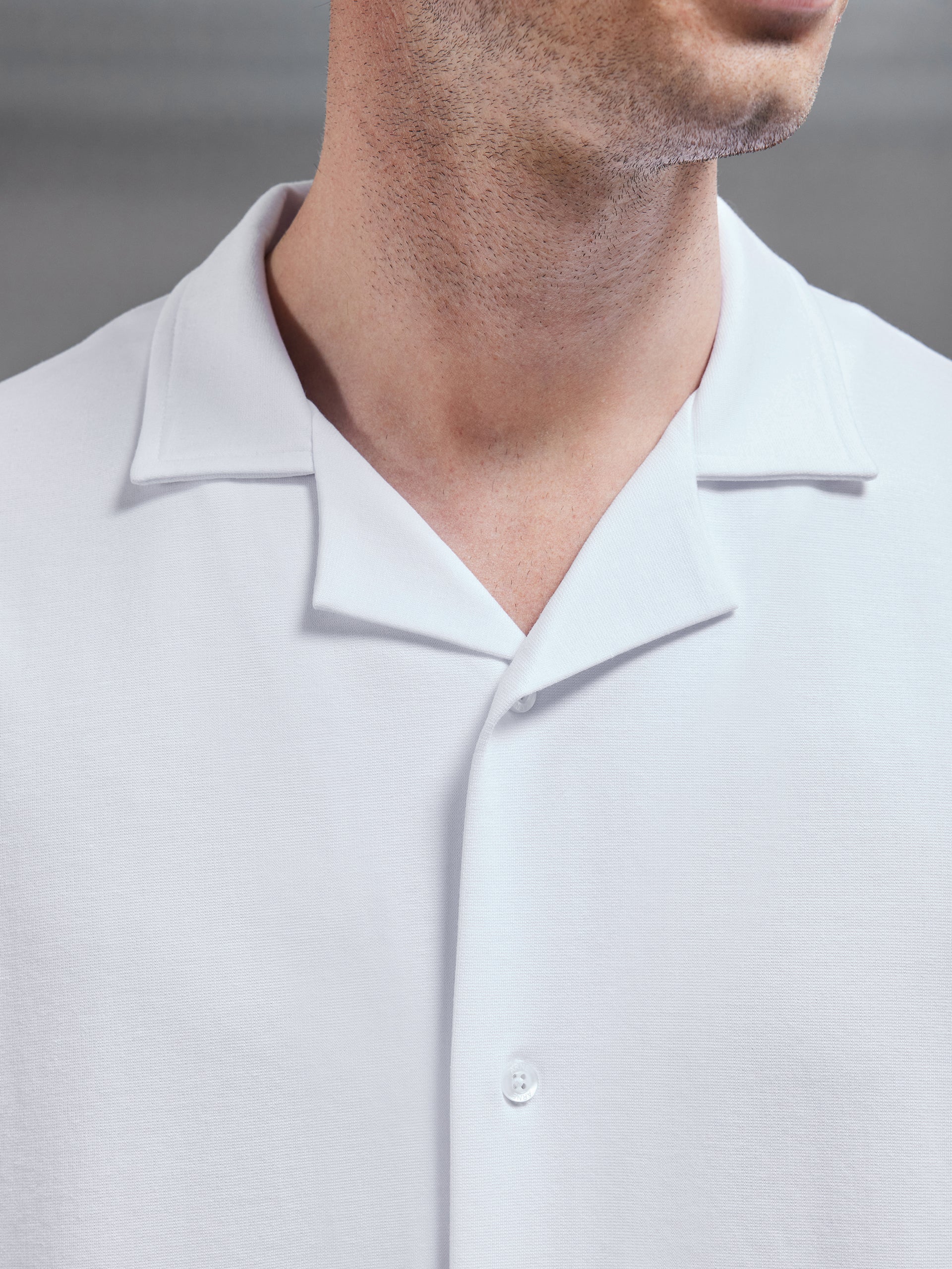 Interlock Relaxed Fit Revere Collar Shirt in White