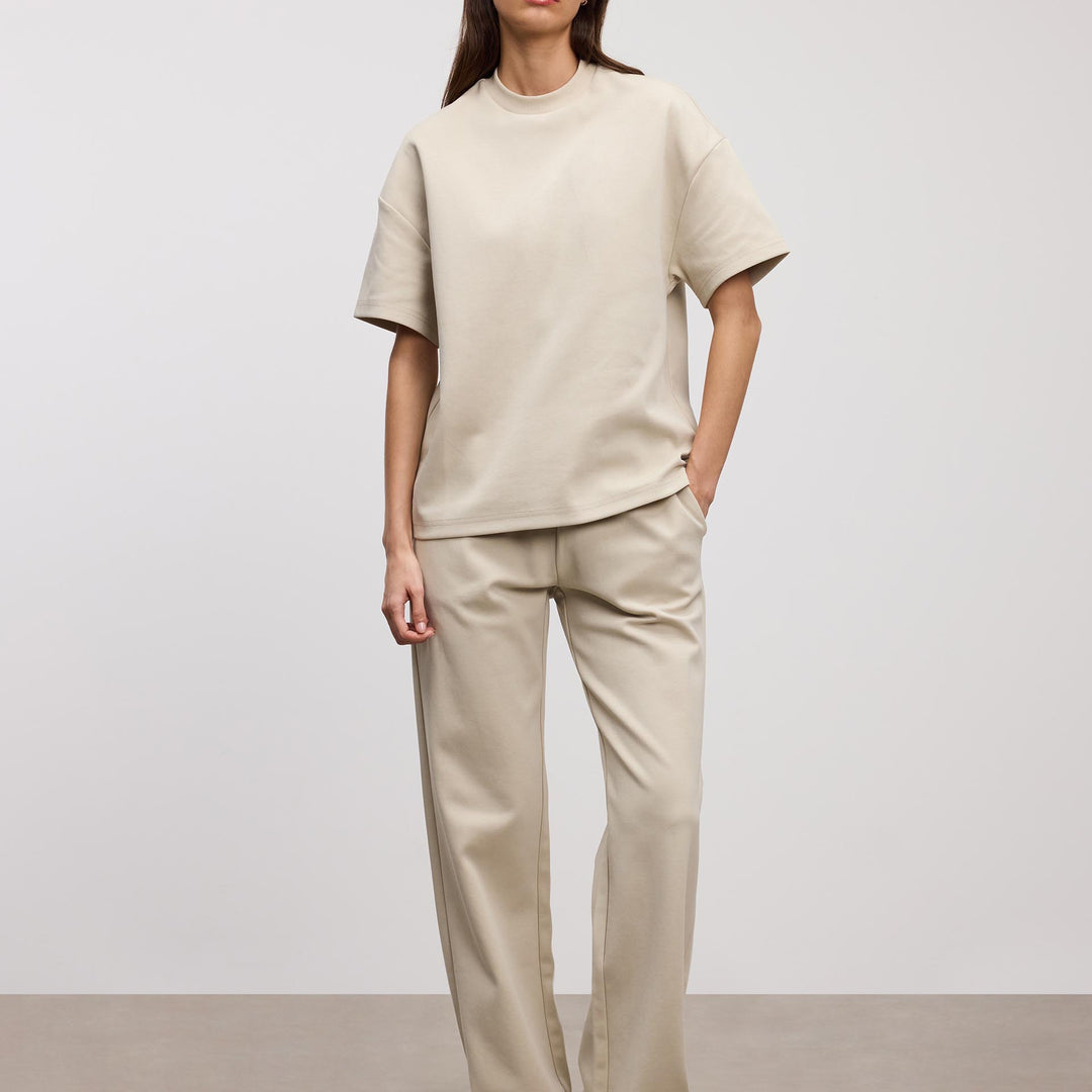 Womens Interlock Straight Leg Jogger in Stone