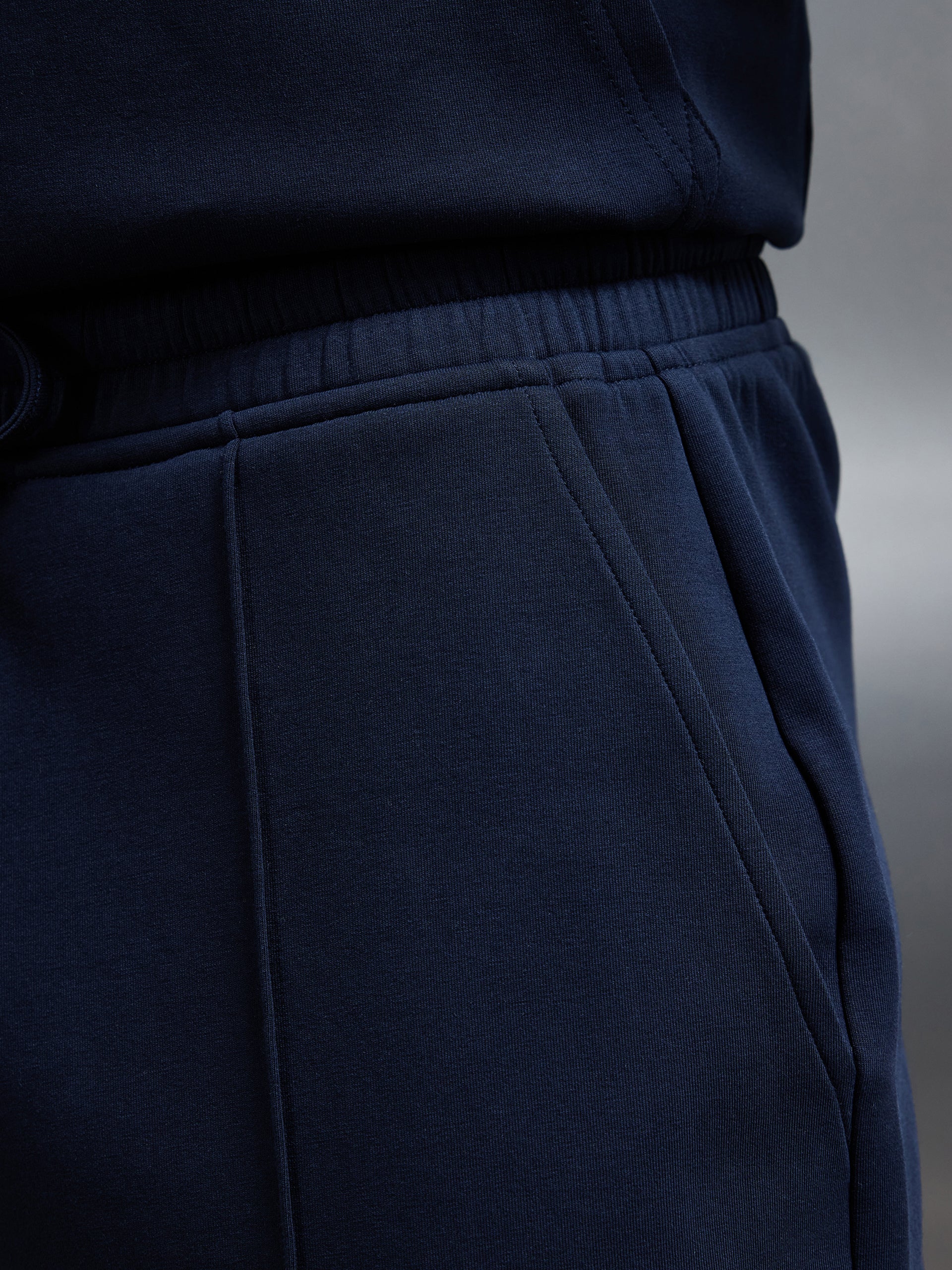 Interlock Jersey Short in Navy