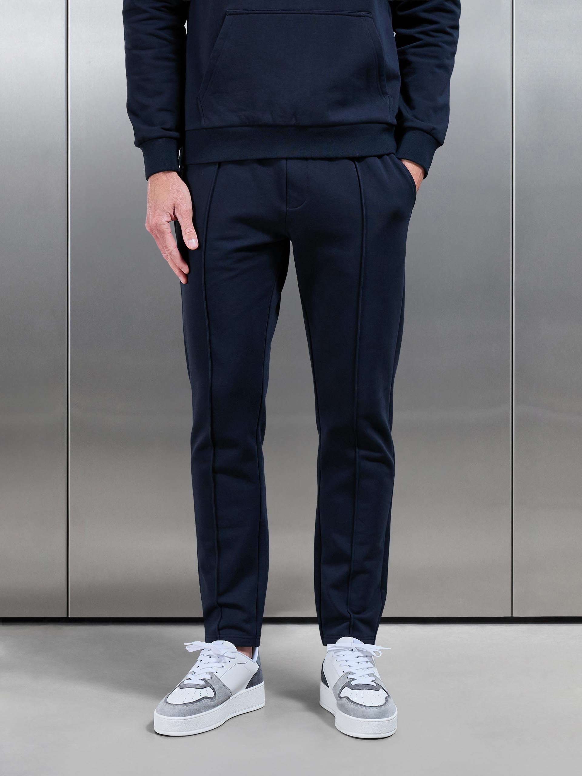 Jersey Jogger in Navy