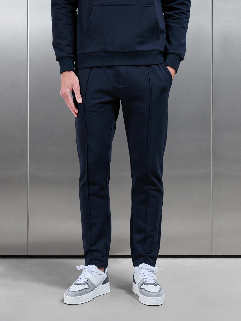 Jersey Jogger in Navy