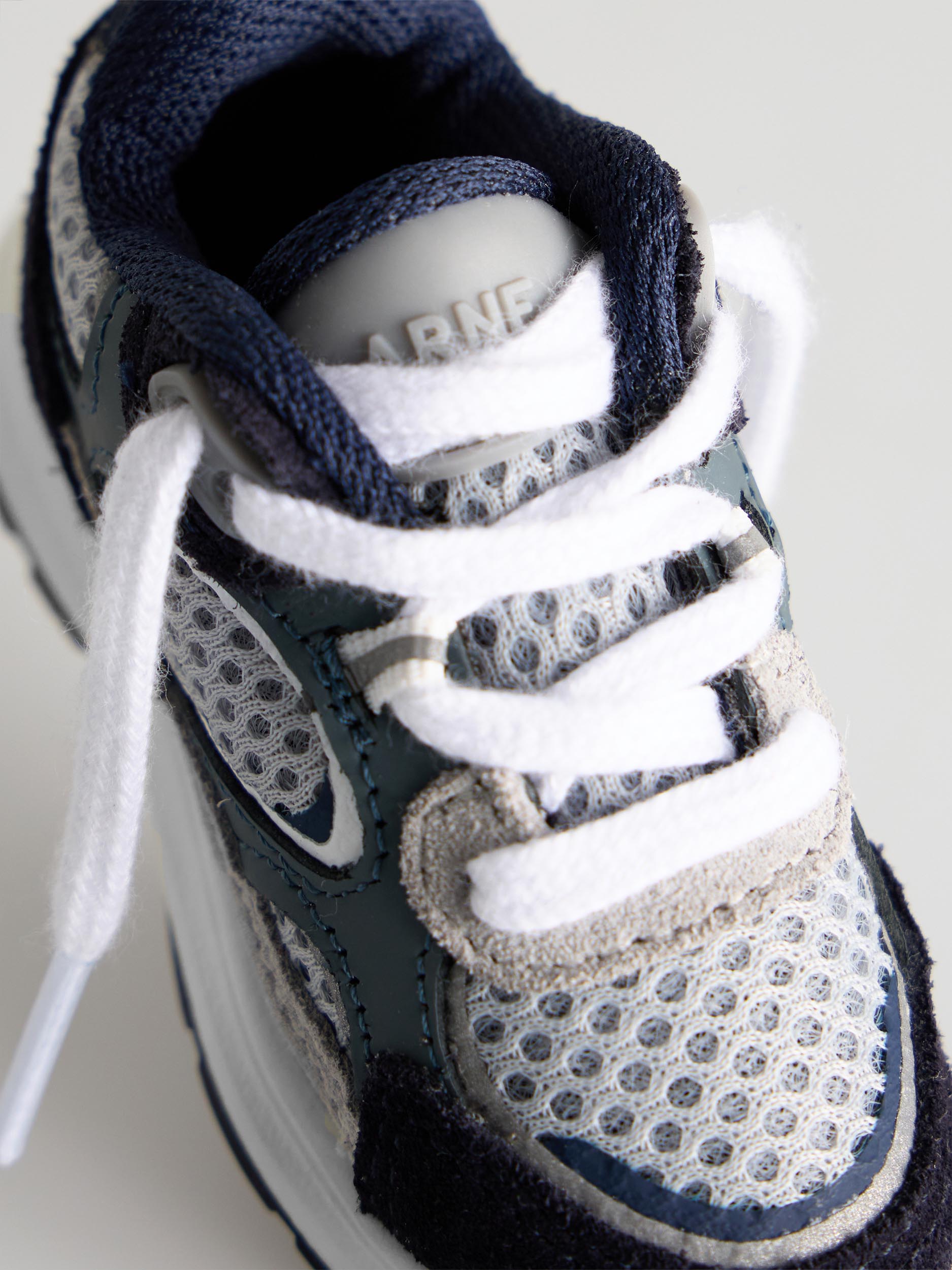 Circuit Trainer Keychain in Air Force Blue