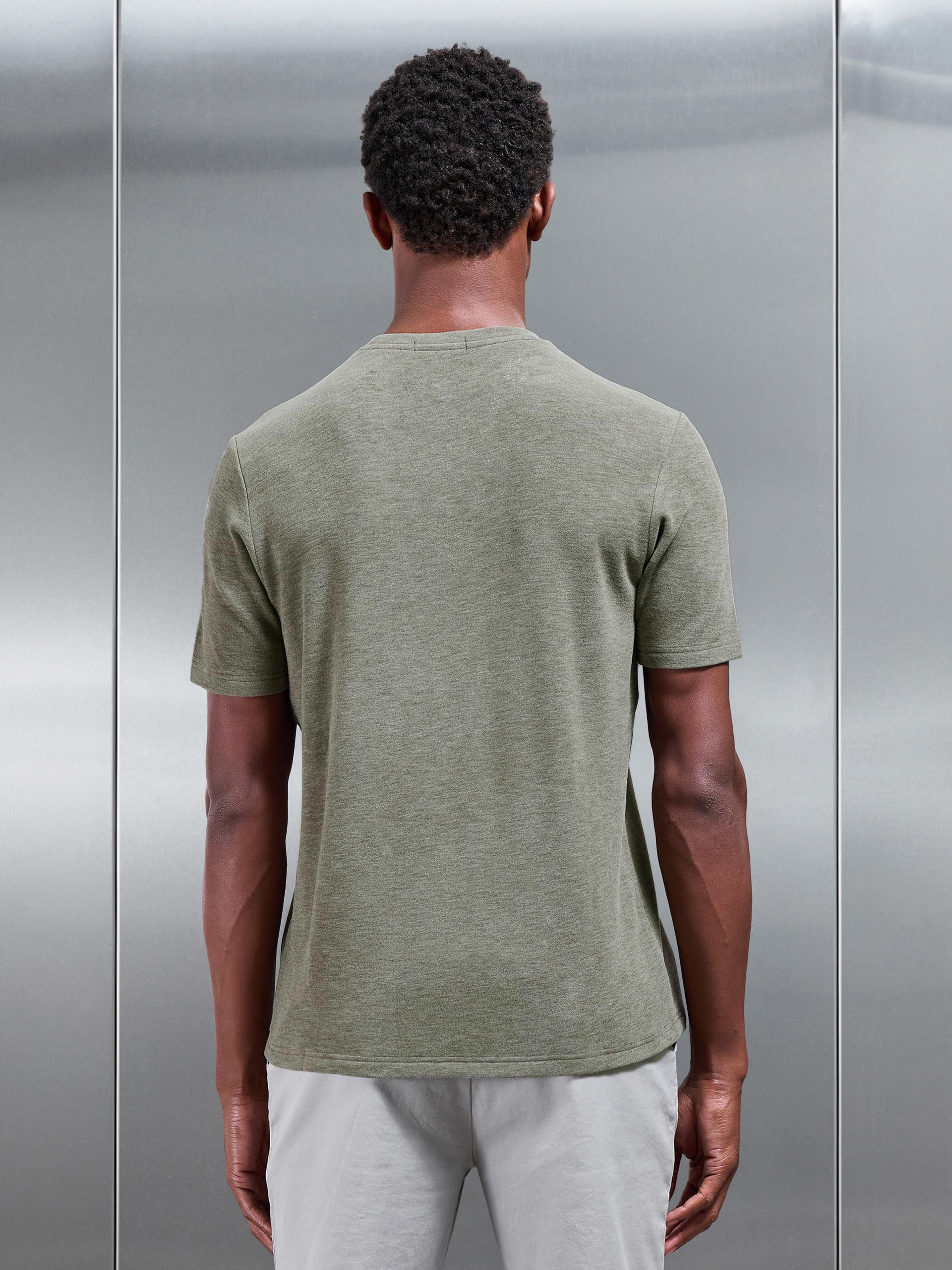 Knitted Textured T-Shirt in Olive