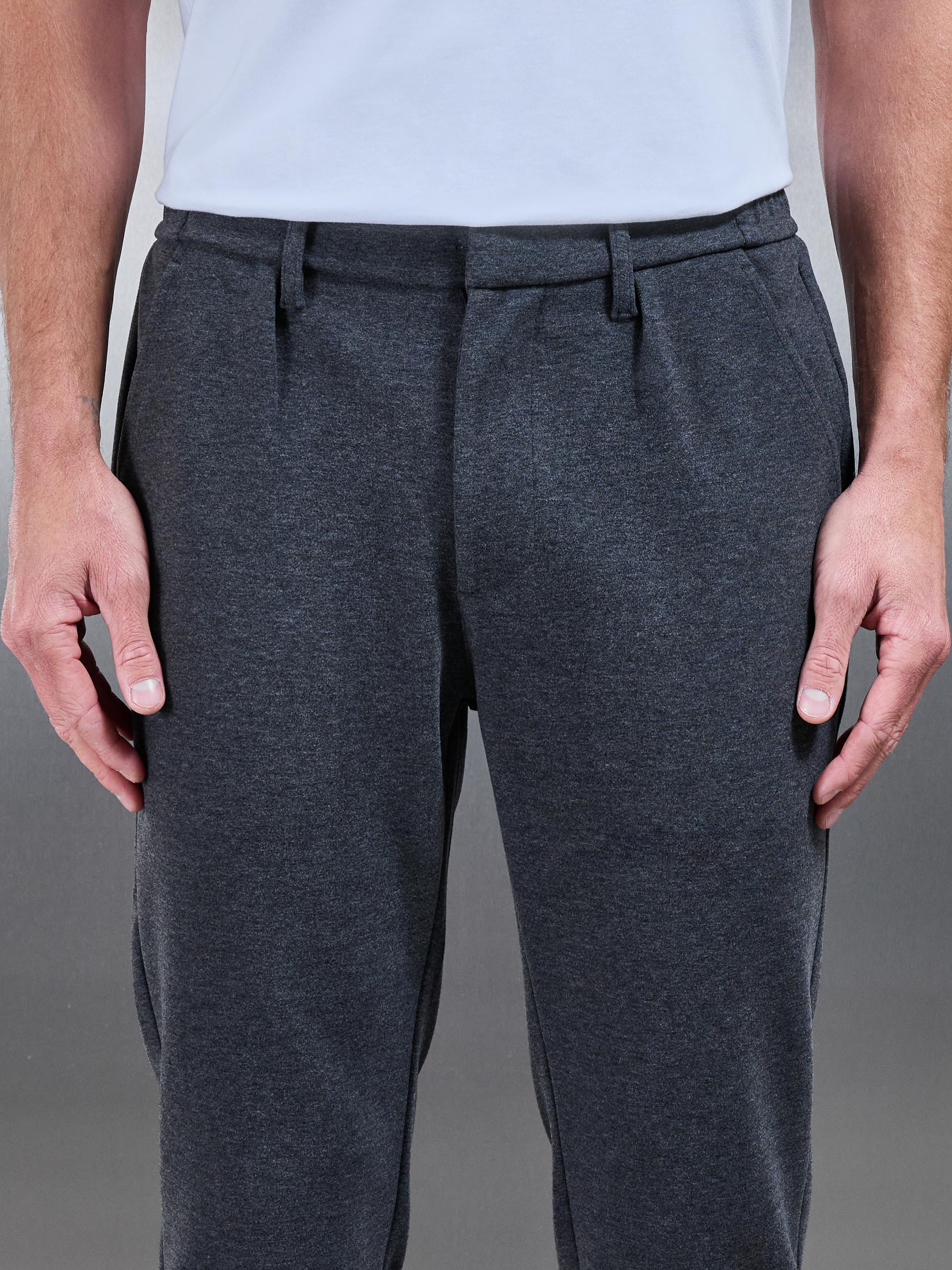 Knitted Tailored Jogger in Grey